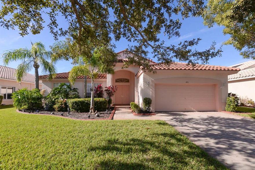 Large 2 bedroom 2 and a half bath home.  Master has his and hers walk-in closets.  Master bath has two upgraded vanities.  Granite countertops (bathrooms and kitchen).  The home has volume ceilings and gas fireplace.  New refrigerator 2020, 42'' cabinets and newer kitchen appliances all stainless steel.  Whole house water purifier.  New full size washer and dryer.  Roof cleaned 2020.  Updated AC, great office with built-ins.  Master bath with 4 extra shower jets.  Newer carpet in both bedrooms. The Cascades at St Lucie West community offers a 9-hole golf course, 10 lighted Har-Tru Tennis courts, 26,000 sf active clubhouse, grand multi-purpose ballroom, outdoor pool & spa. State of the art fitness center, ladies and men's saunas, Cable TV package with high speed internet, alarm monitoring system, 24/7 manned gate, media room, library, game rooms year round and many planned activities. One time buyer capital contribution of $660.00 at time of closing.