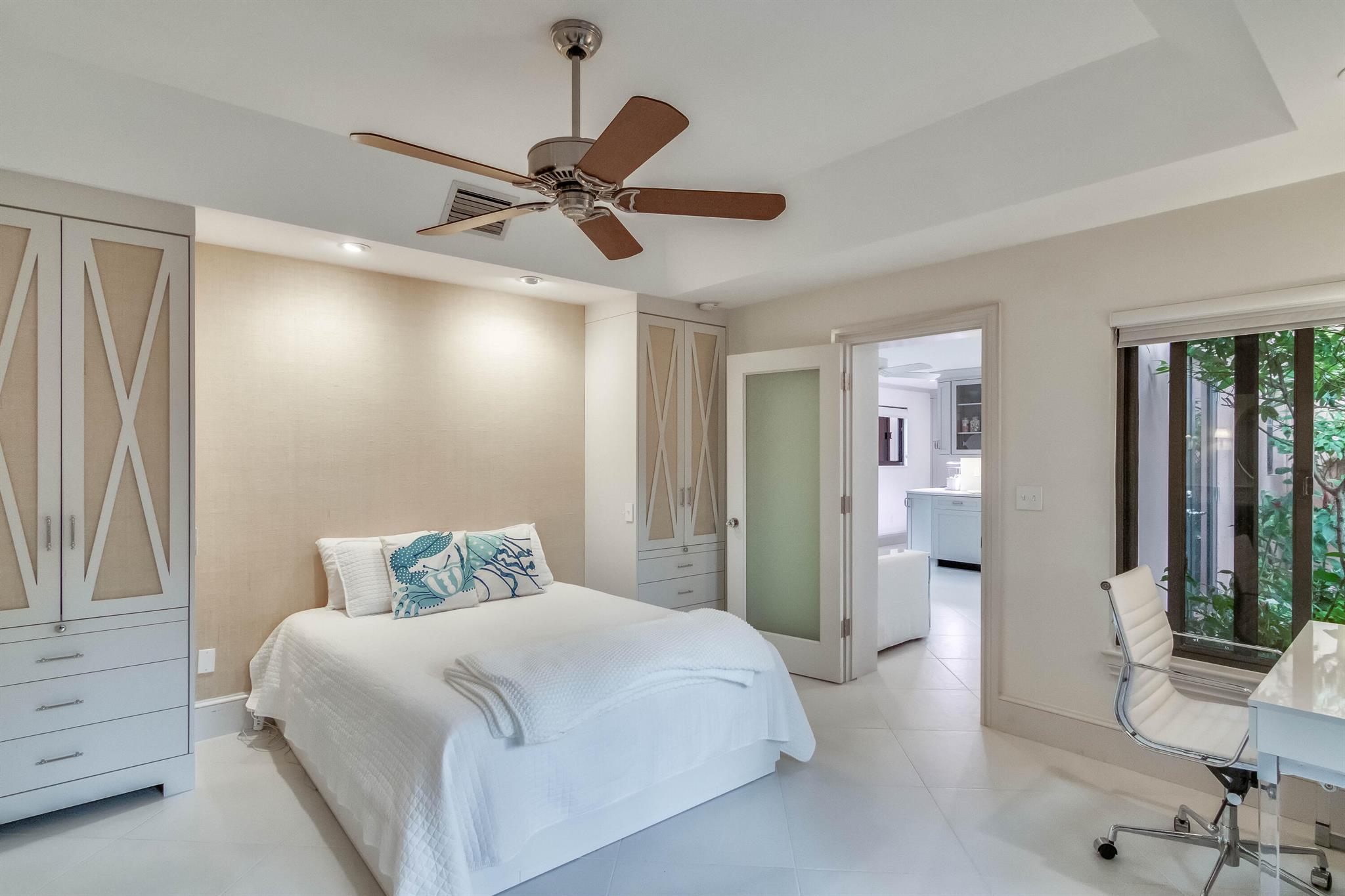 CHILIAN COURT CONDO - Residential Lease