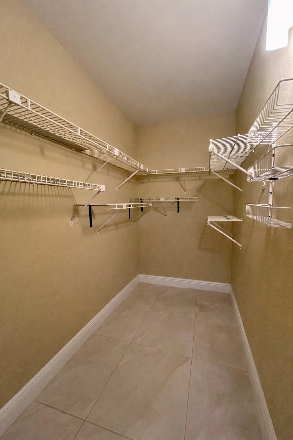 KINGS POINT TUSCANY CONDO - Residential