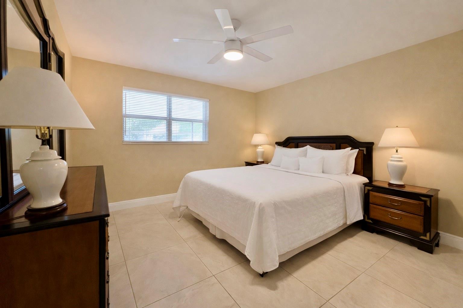 KINGS POINT TUSCANY CONDO - Residential