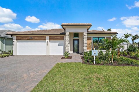 9504 St Germain Palm Beach Gardens FL 33412