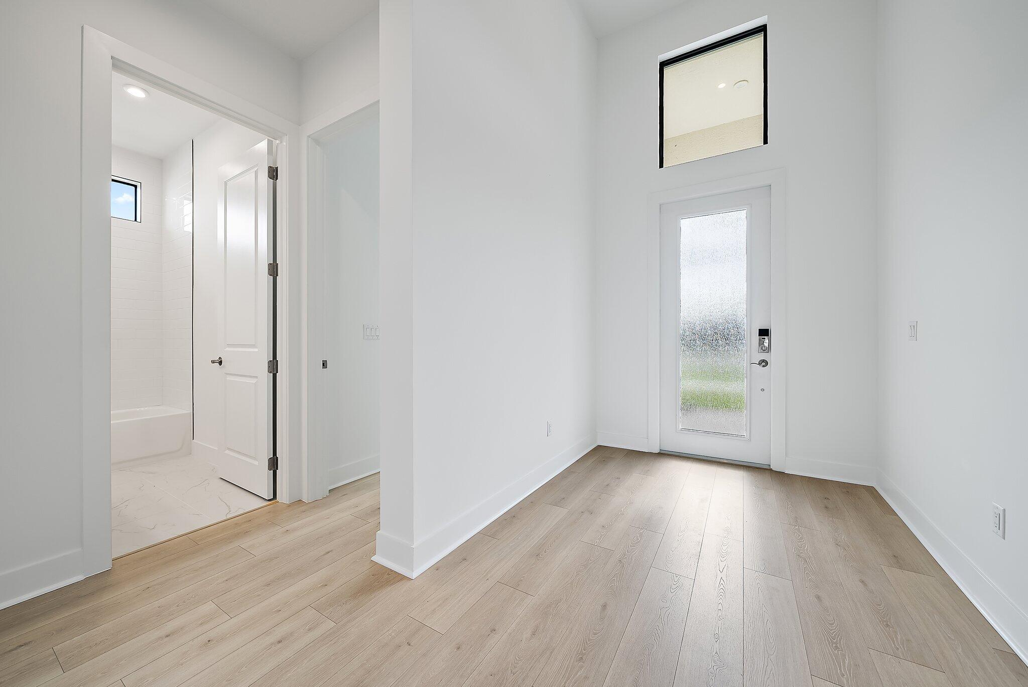 9504 St Germain
