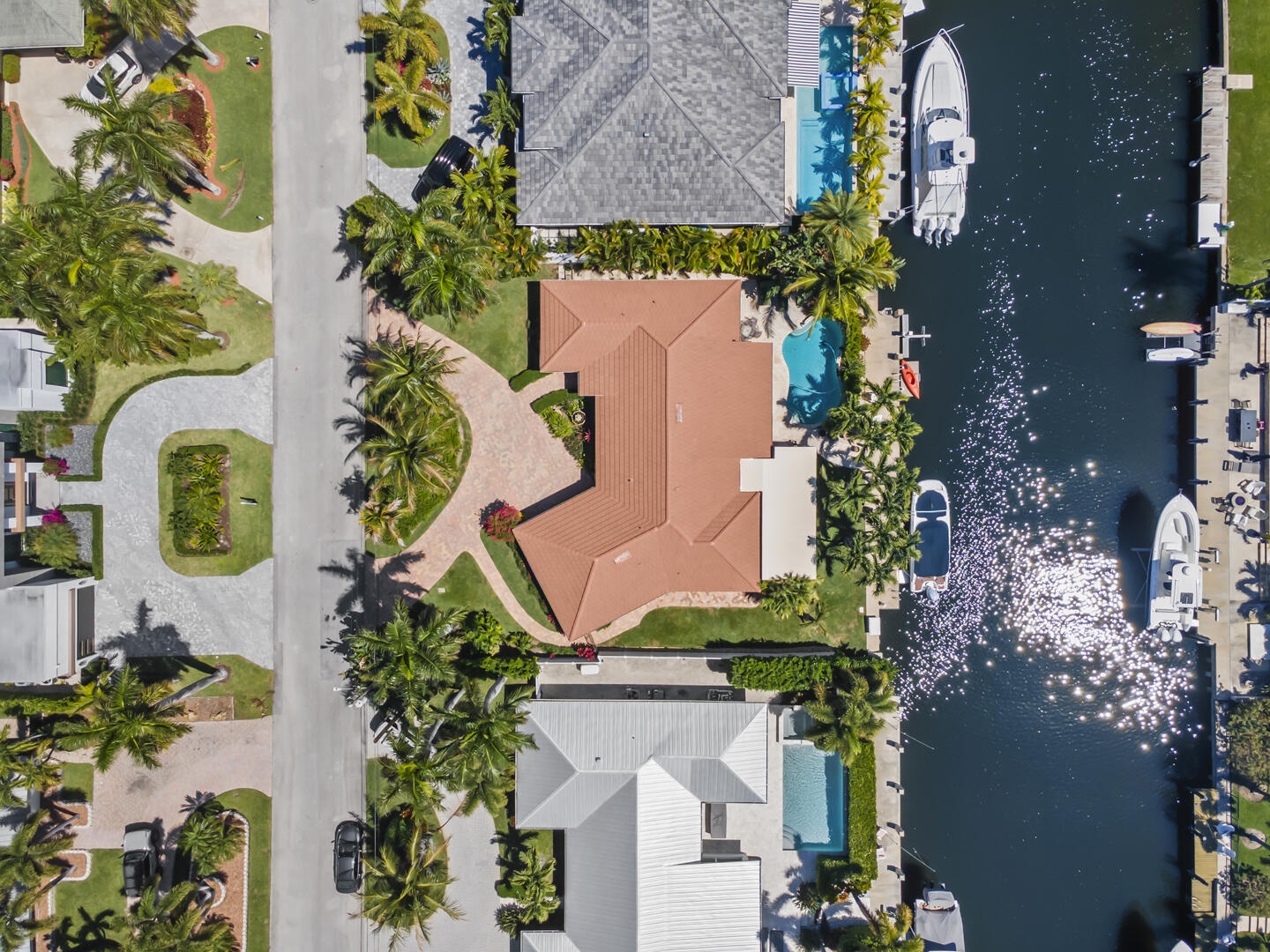 TROPIC ISLE - Residential