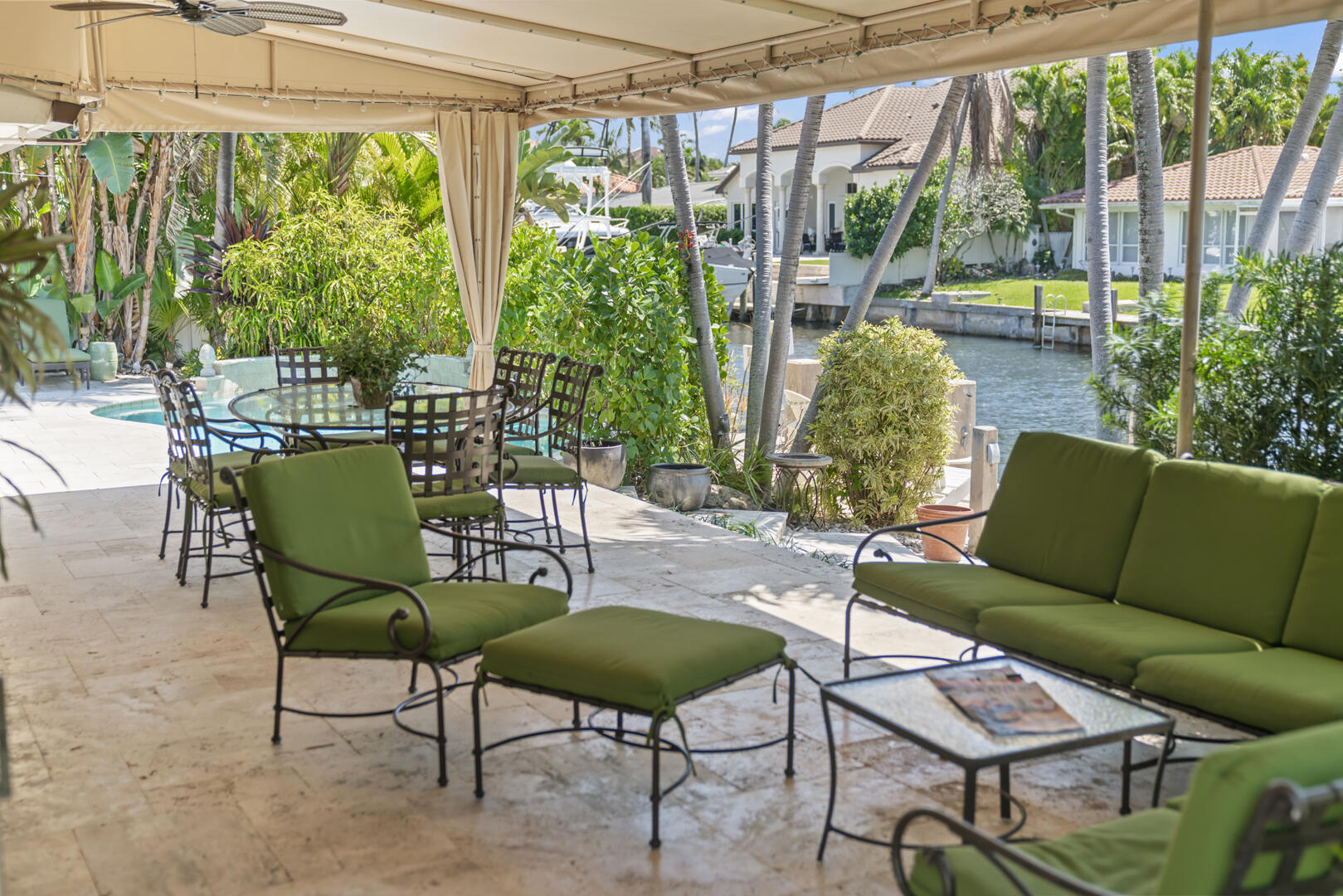 TROPIC ISLE - Residential