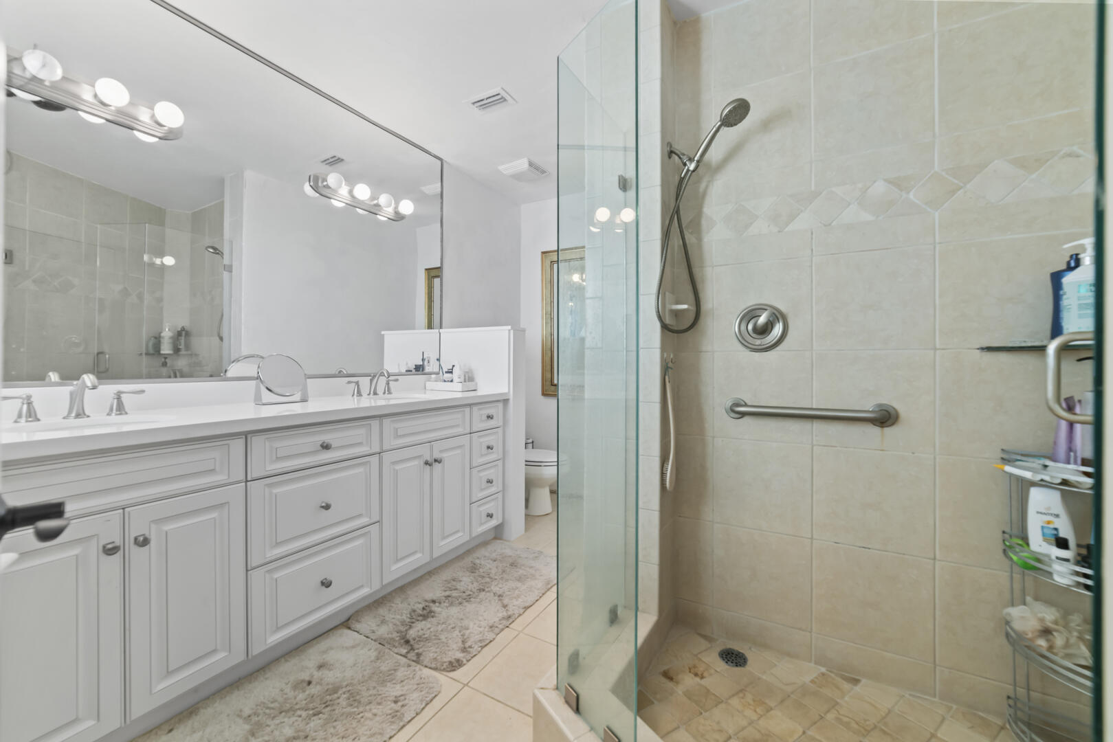 TROPIC ISLE - Residential