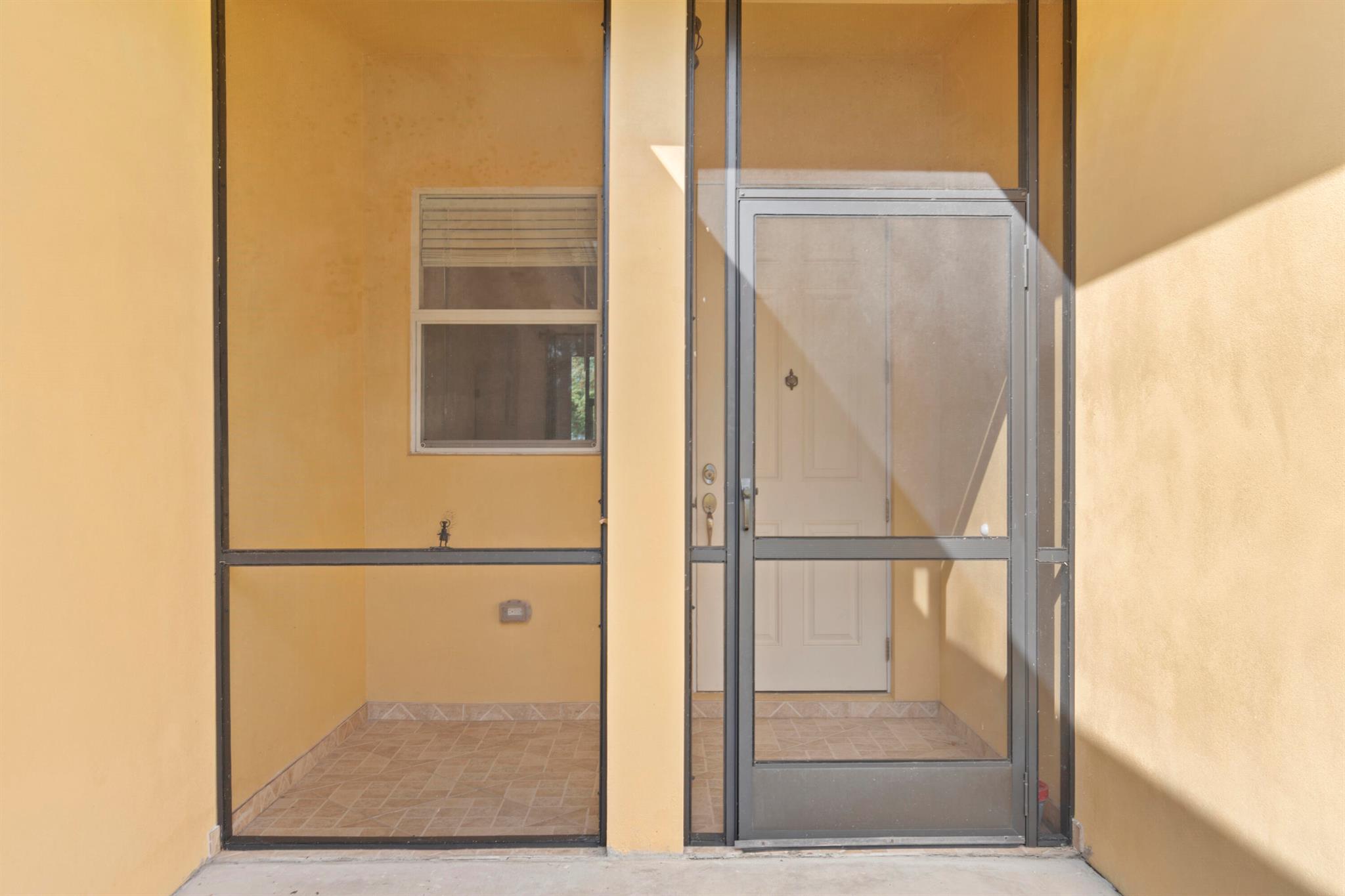 PALM BEACH RANCHETTES - Residential Lease