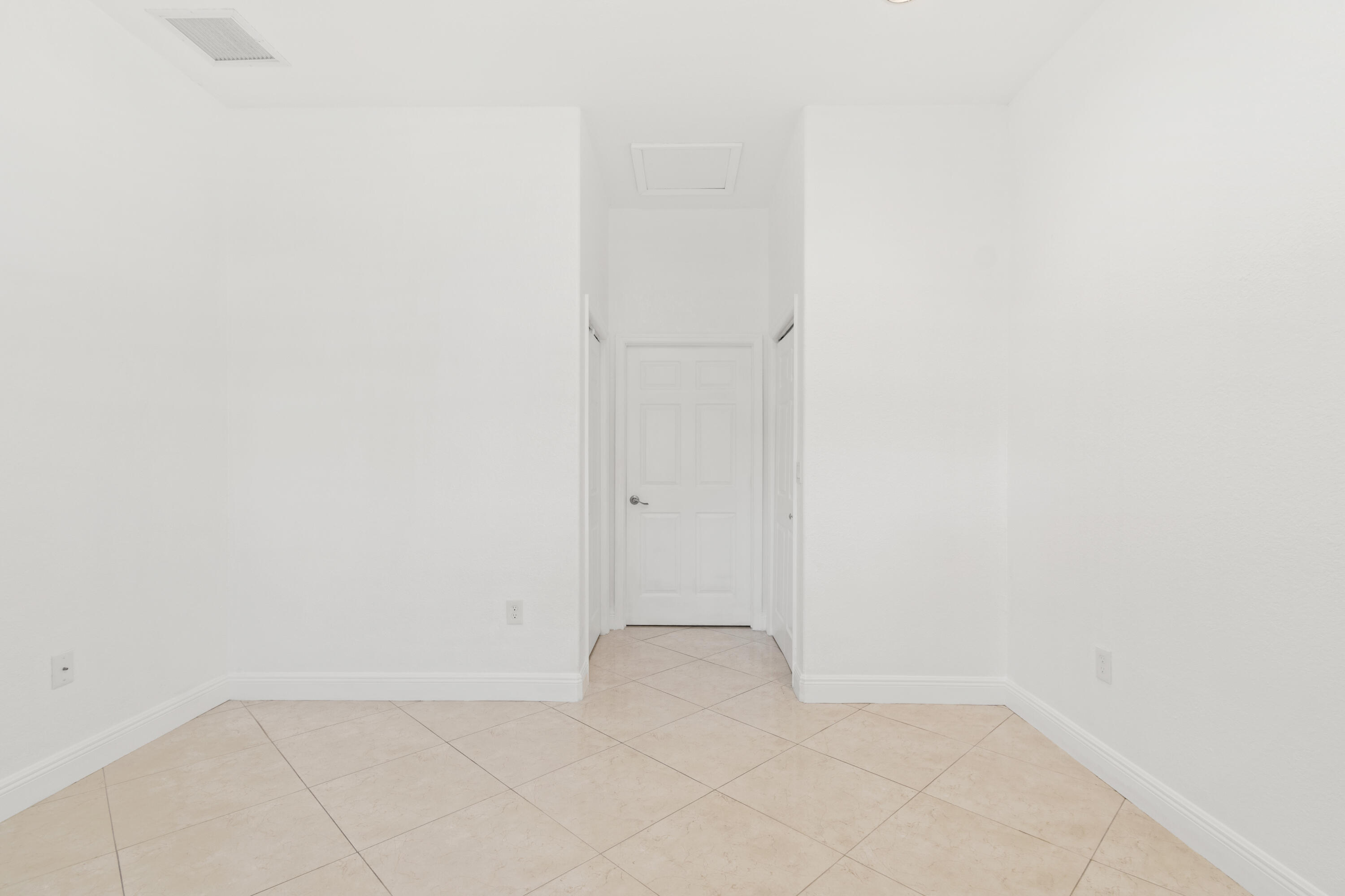 PALM BEACH RANCHETTES - Residential Lease