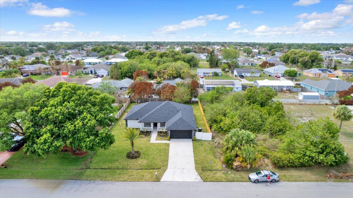 PORT ST LUCIE SECTION 15 - Residential