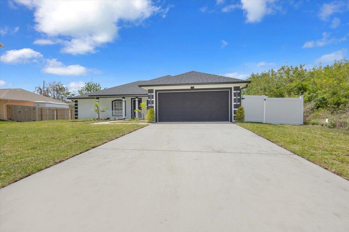 PORT ST LUCIE SECTION 15 - Residential