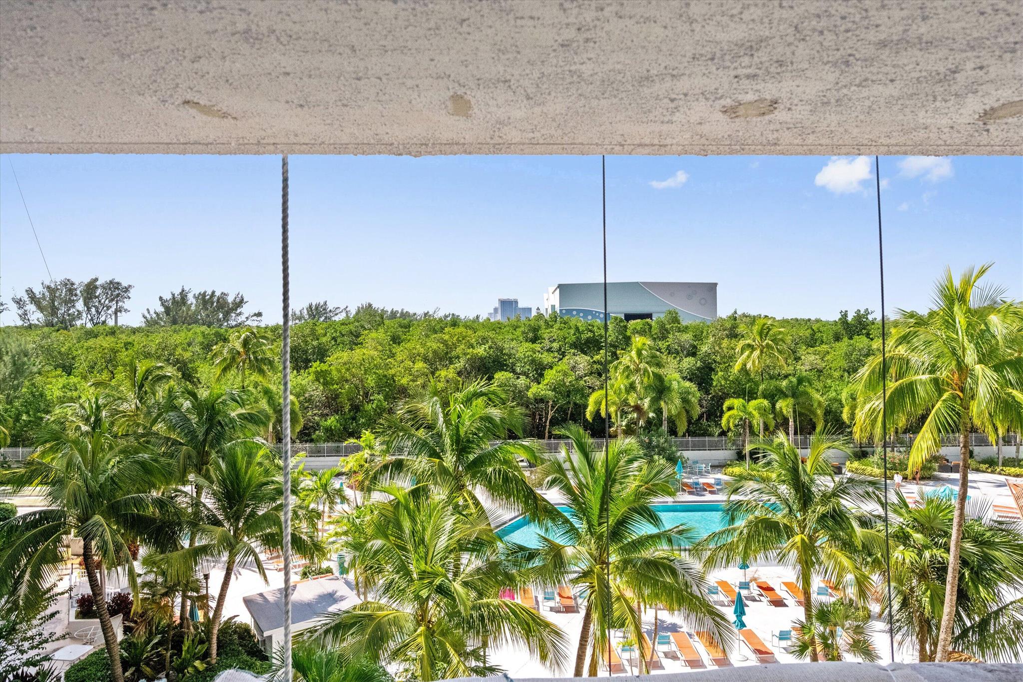 ARLEN HOUSE EAST CONDO - Residential