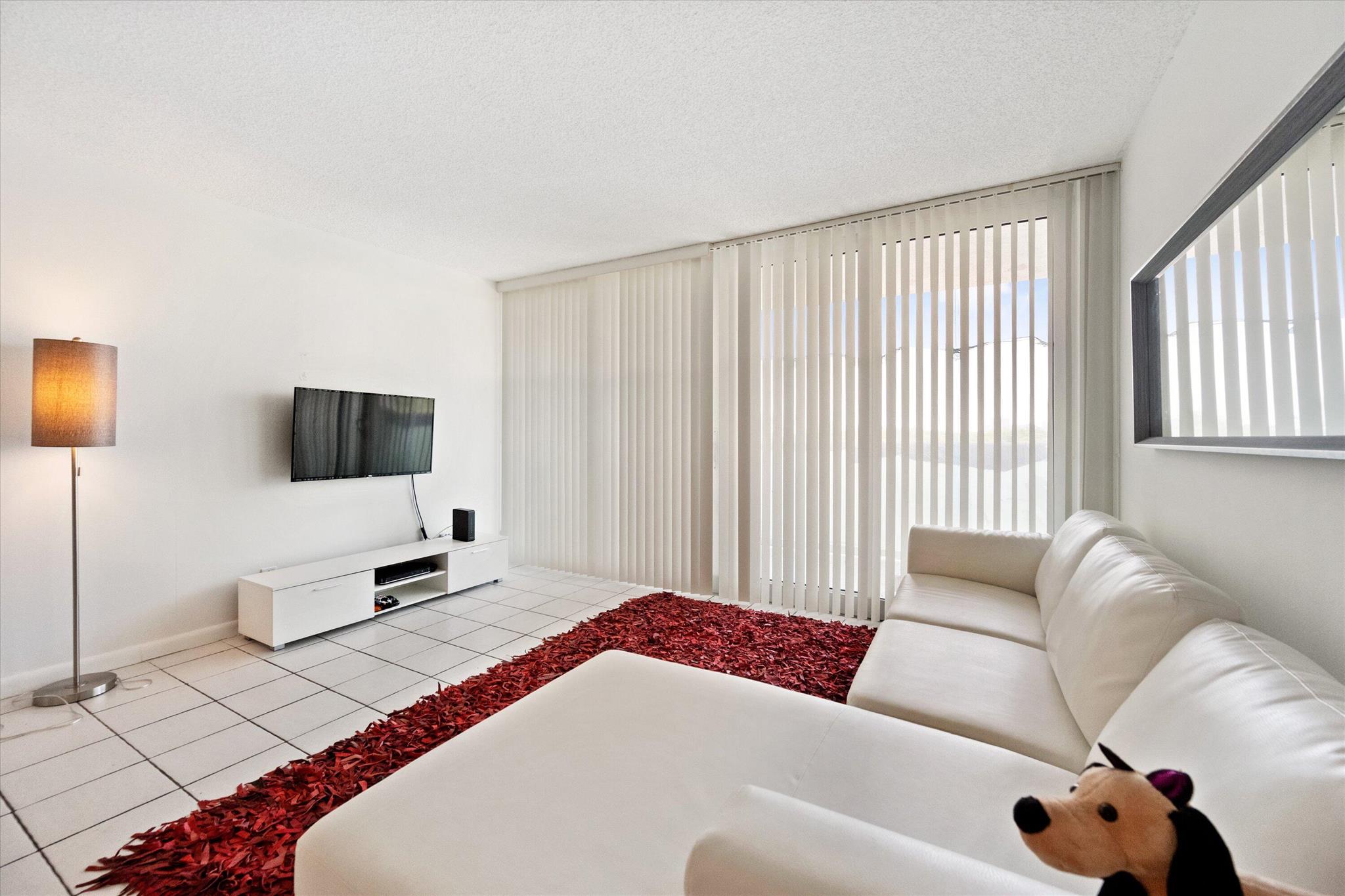 ARLEN HOUSE EAST CONDO - Residential