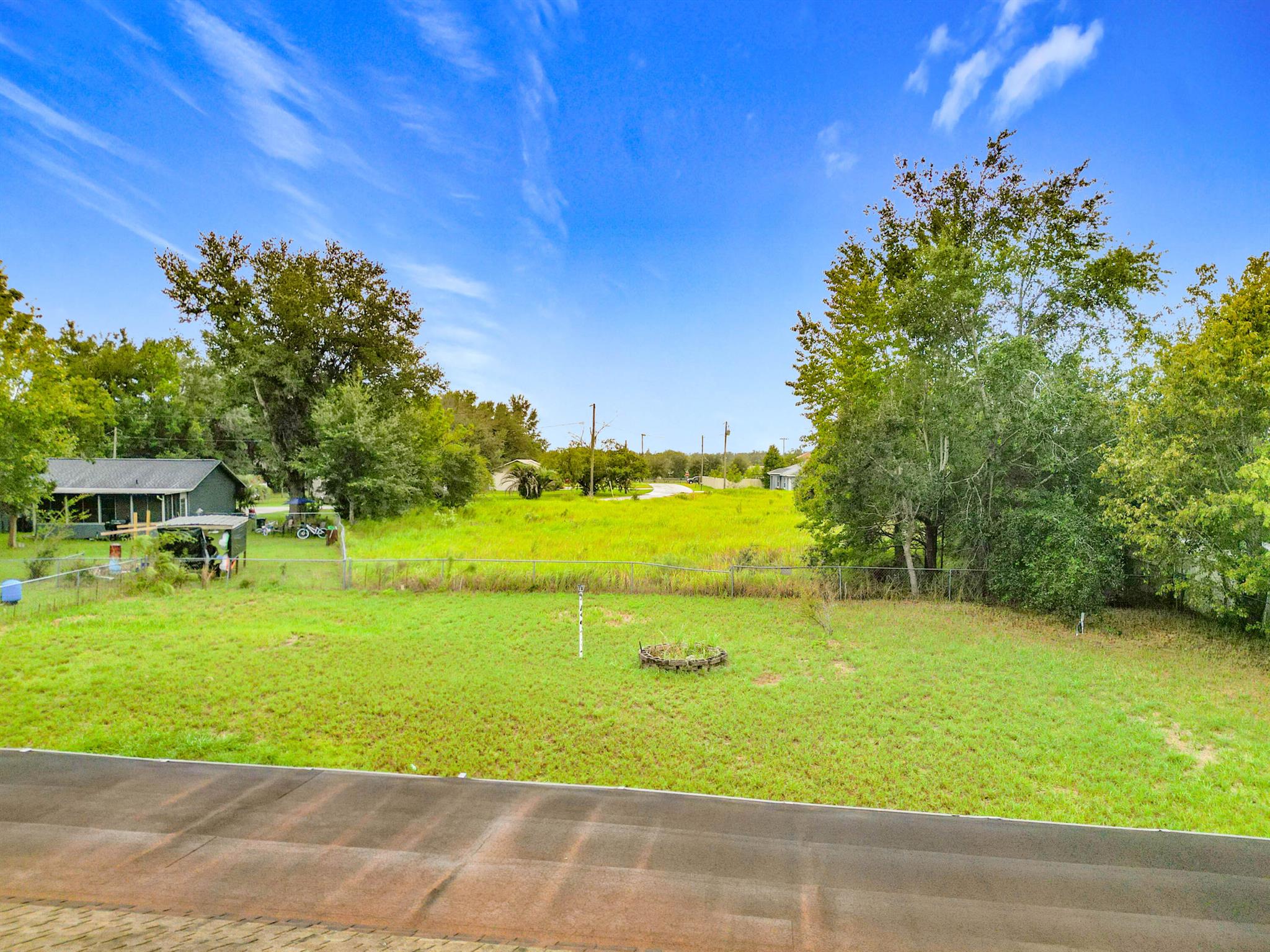 SILVER SPRINGS SHORES UNI - Residential