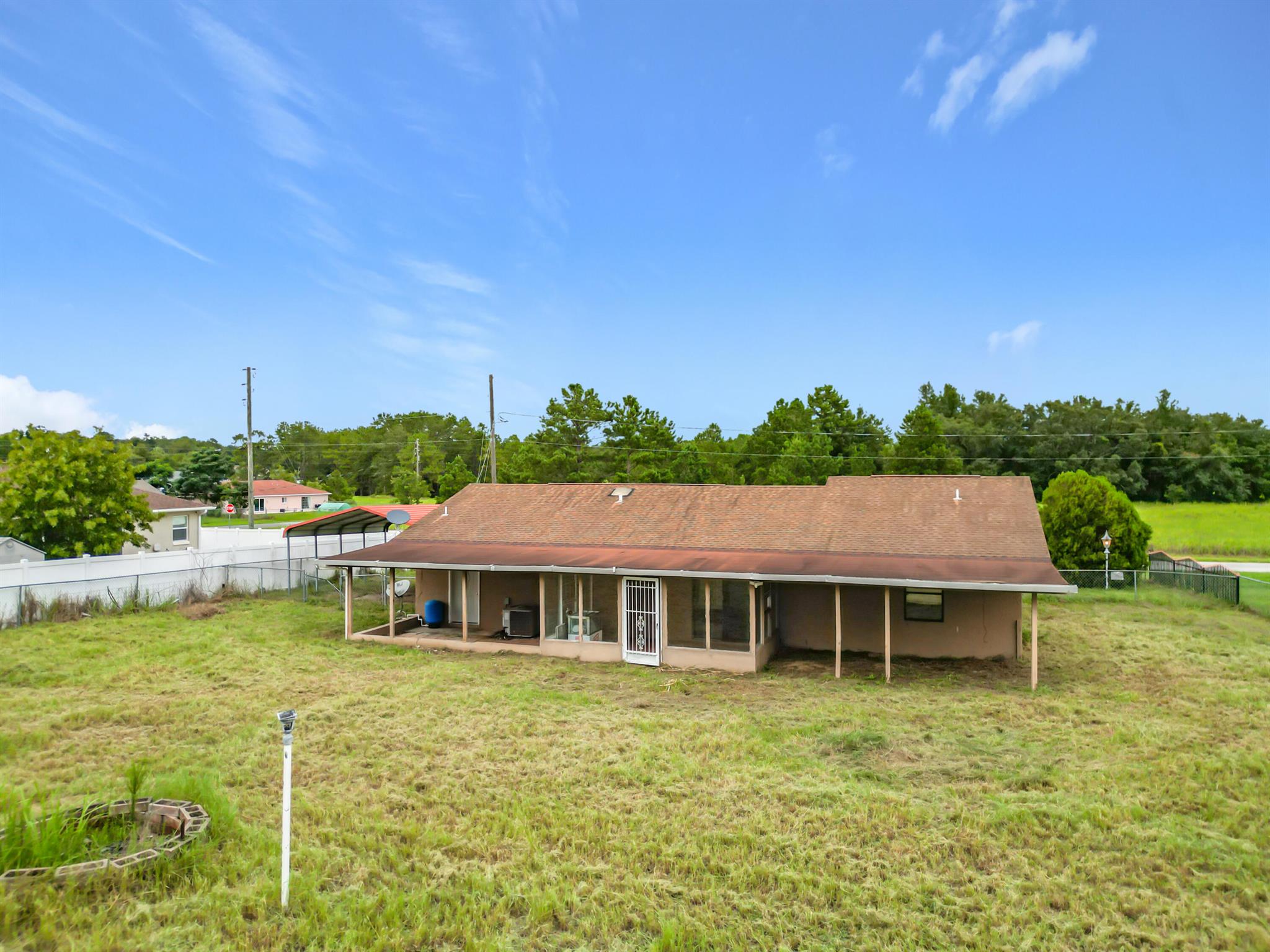 SILVER SPRINGS SHORES UNI - Residential