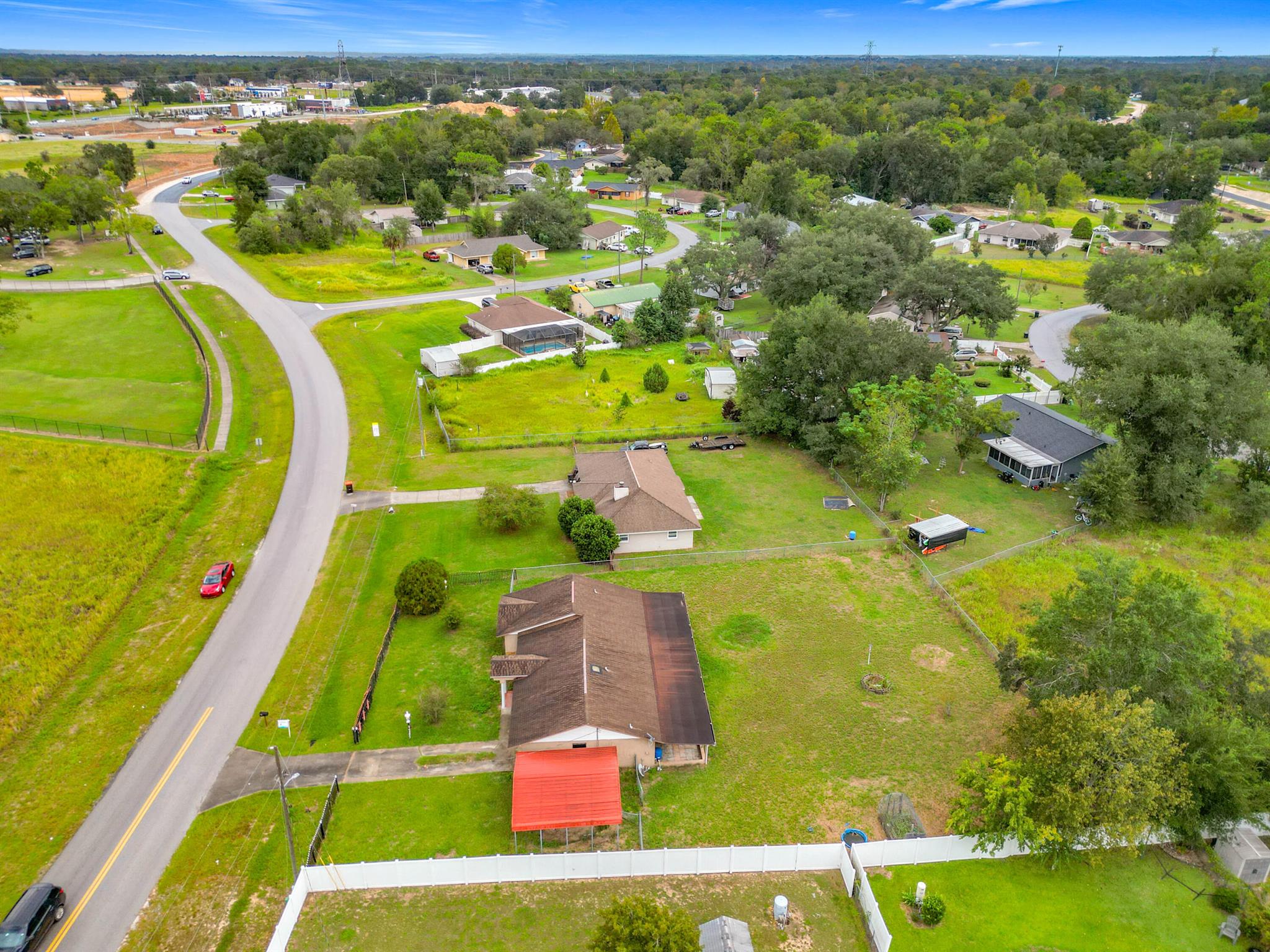 SILVER SPRINGS SHORES UNI - Residential