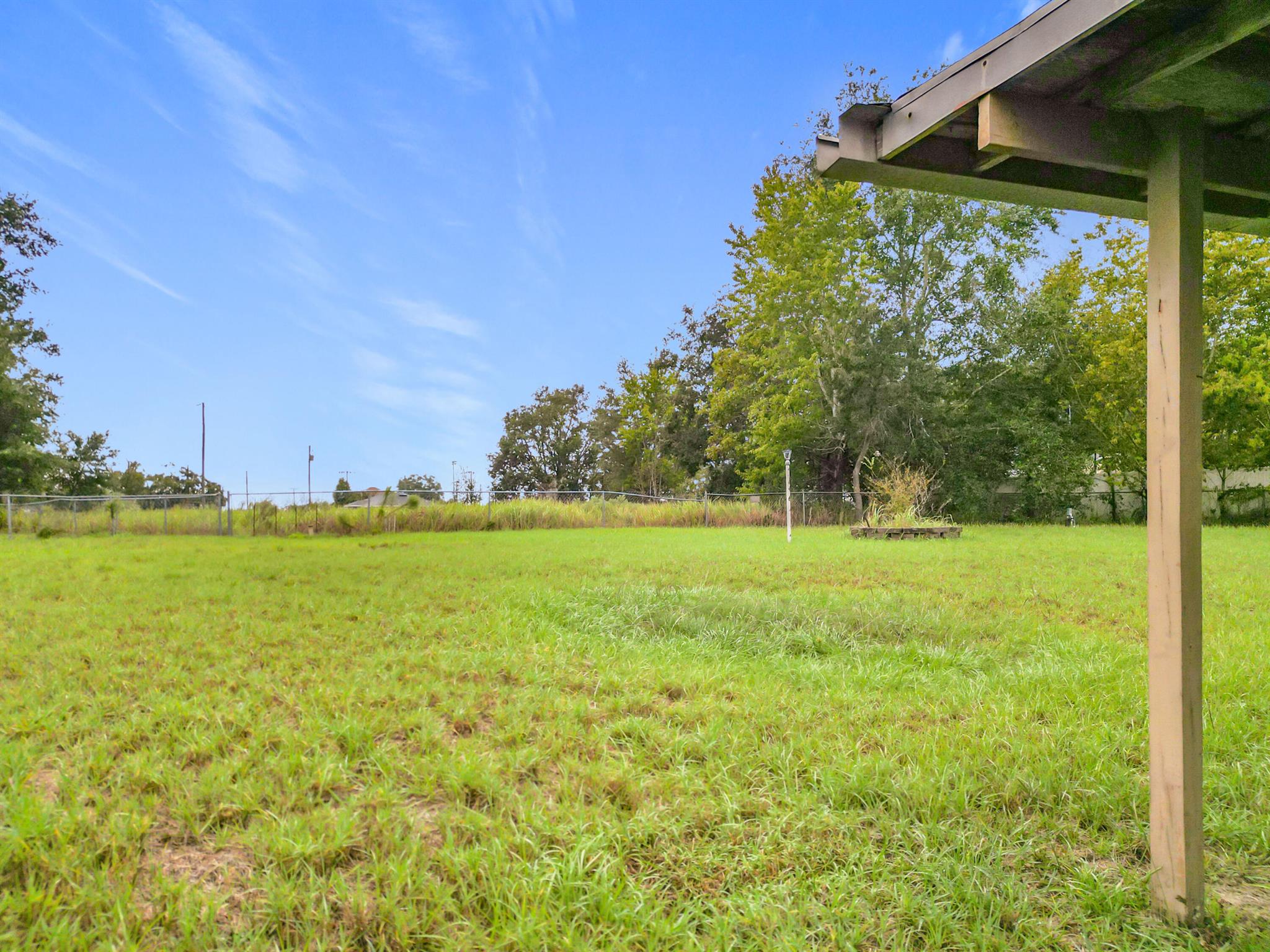 SILVER SPRINGS SHORES UNI - Residential