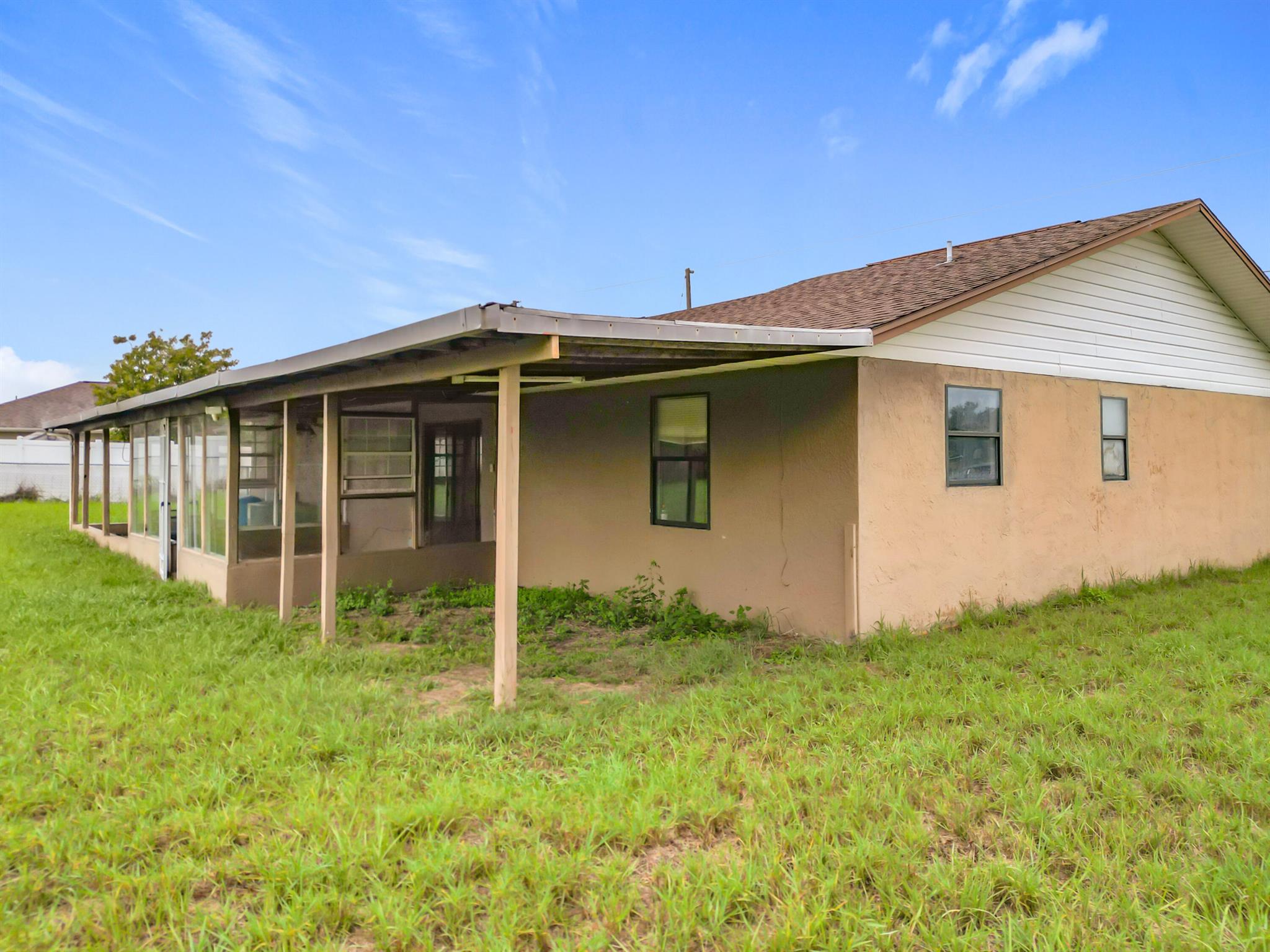 SILVER SPRINGS SHORES UNI - Residential