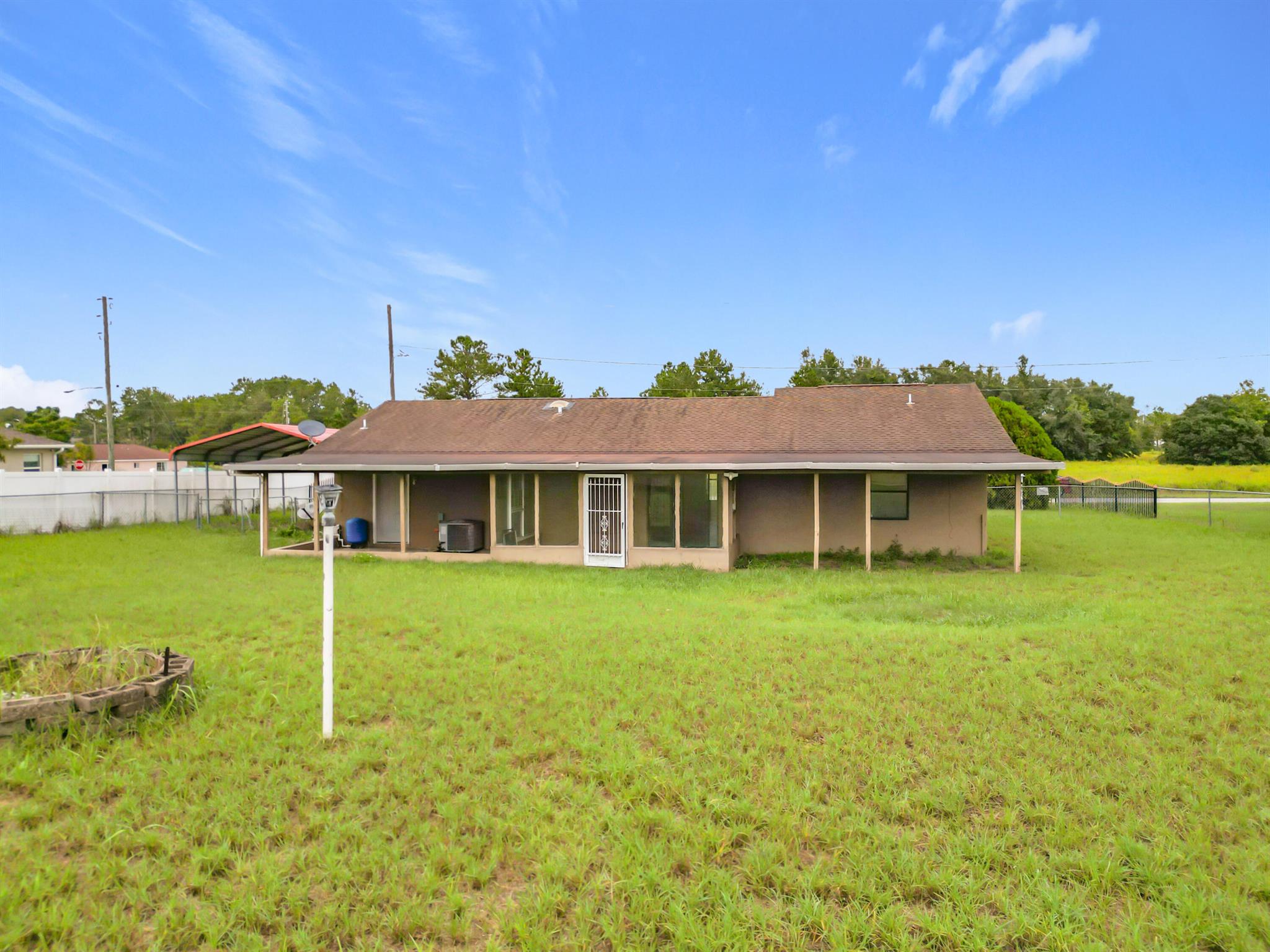 SILVER SPRINGS SHORES UNI - Residential