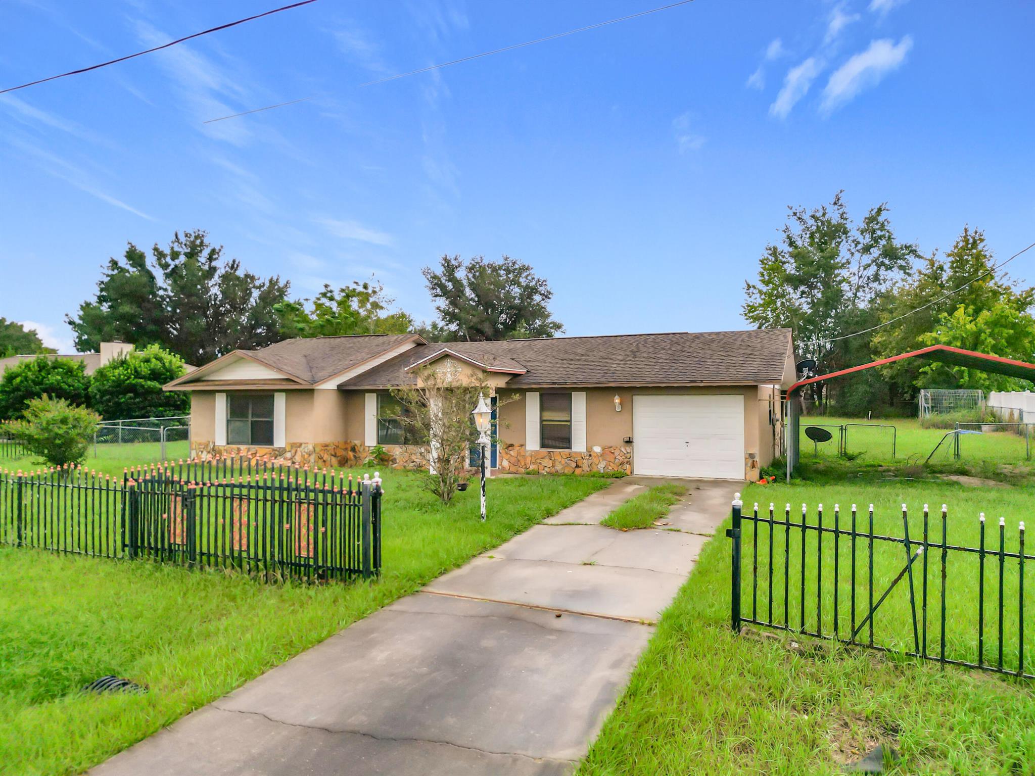 SILVER SPRINGS SHORES UNI - Residential