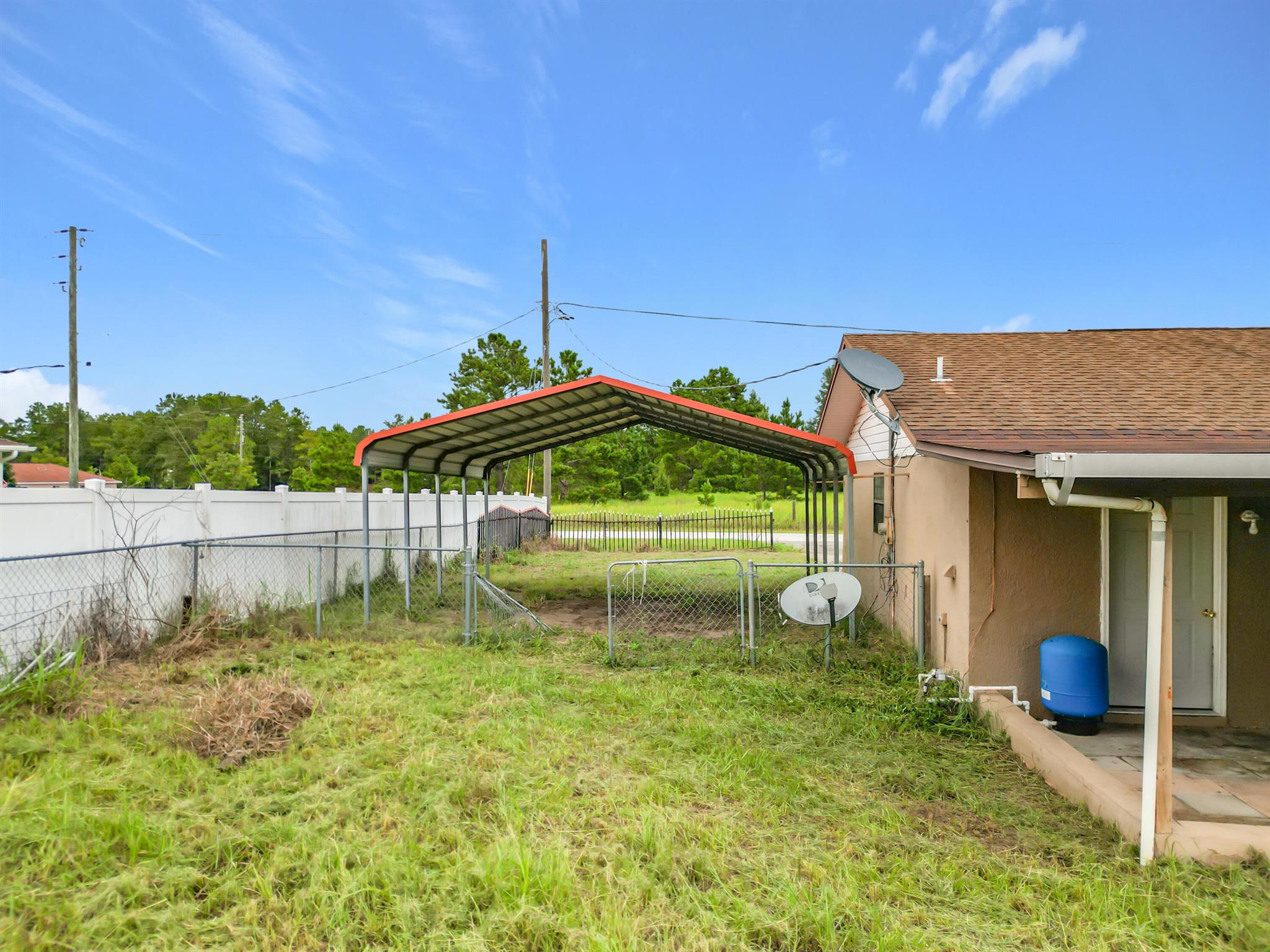 SILVER SPRINGS SHORES UNI - Residential