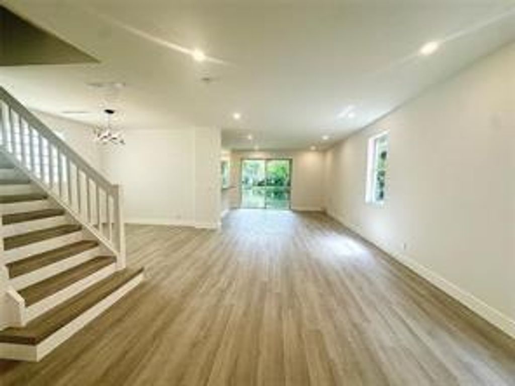 Photo of 10702 NW 1st Court, Plantation, FL 33324 (MLS # B26013553)