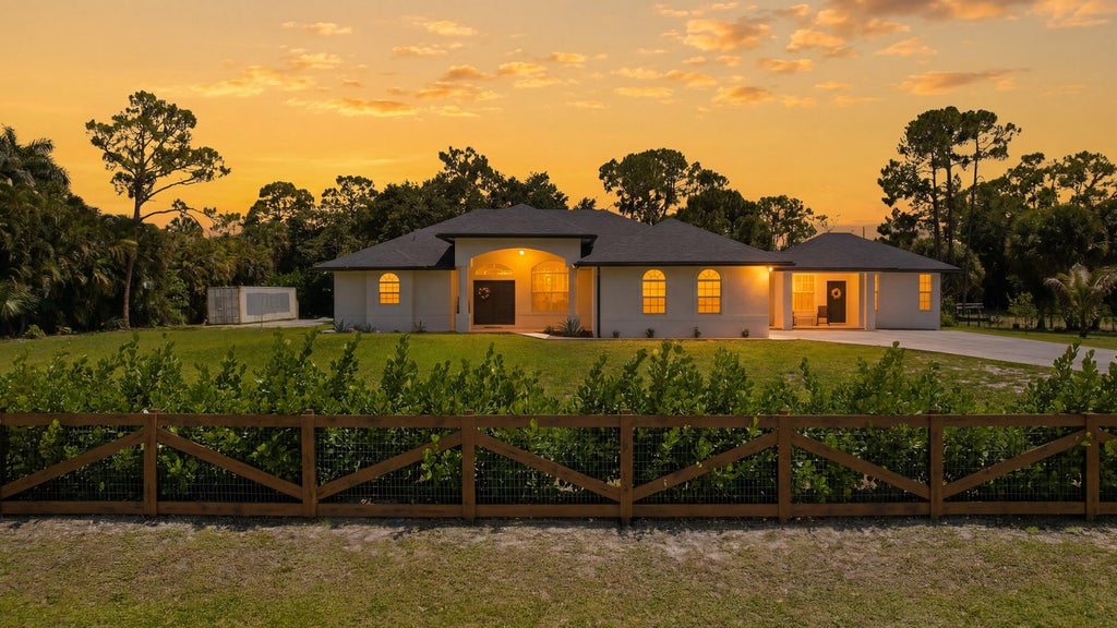 Photo of 18220 90TH Street N, The Acreage, FL 33470 (MLS # B26073479)