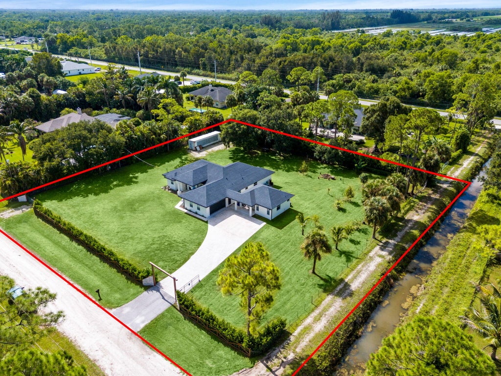 Photo of 18220 90TH Street N, The Acreage, FL 33470 (MLS # B26073479)