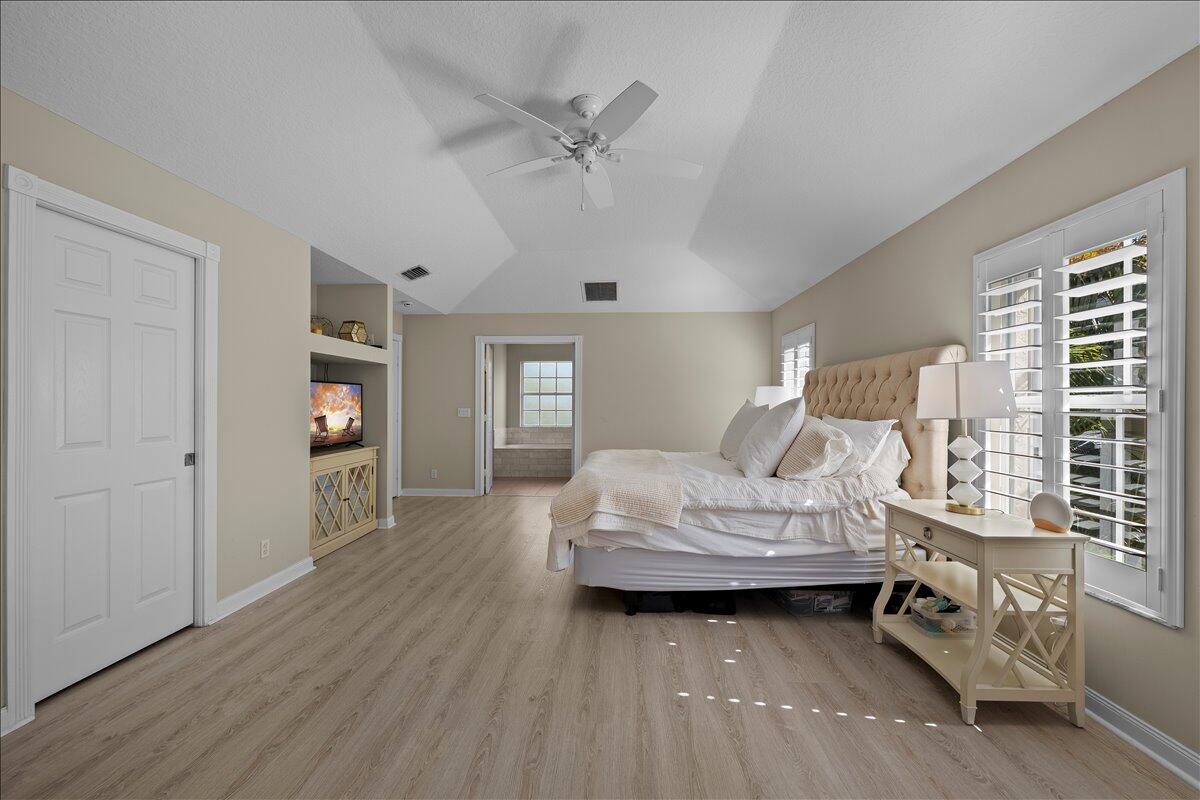 EGRET LANDING AT JUPITER - Residential