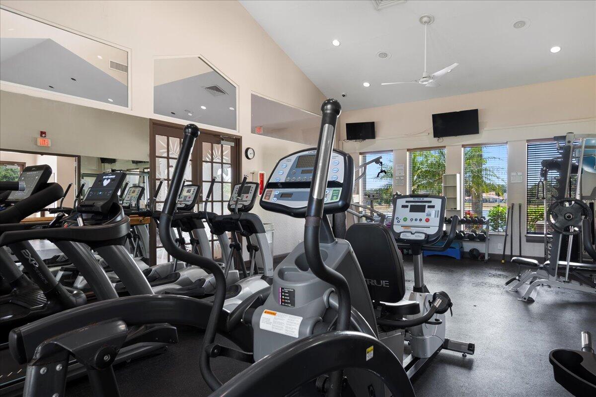 EGRET LANDING AT JUPITER - Residential