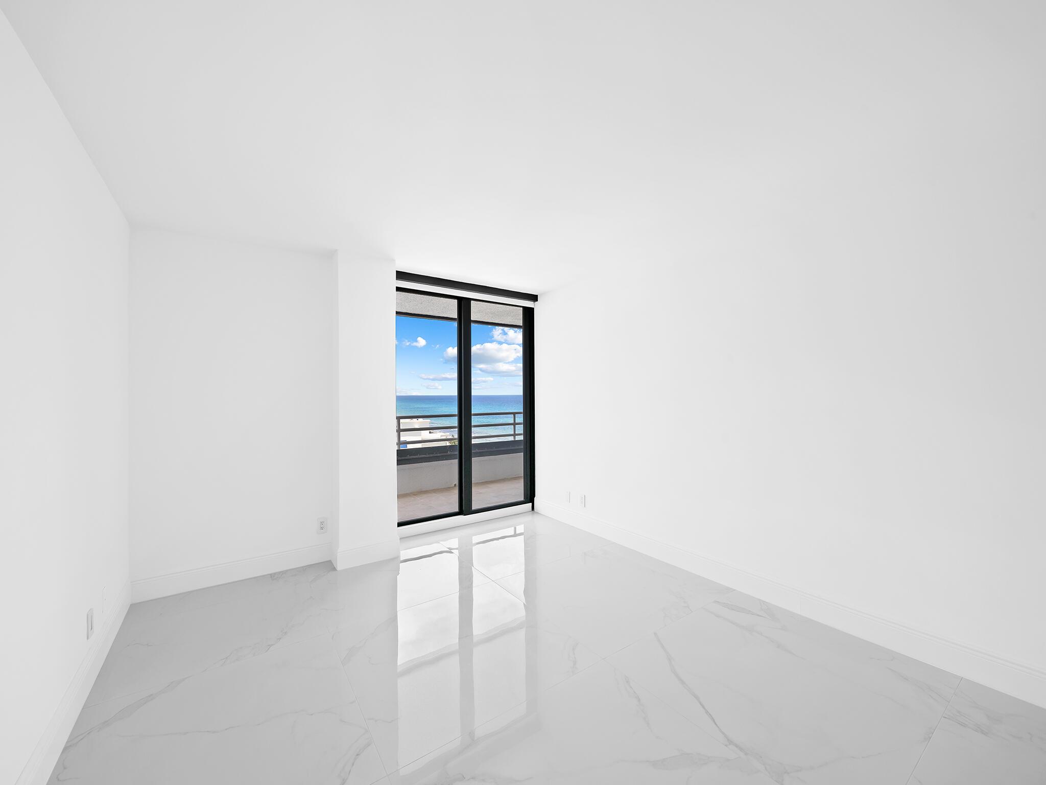 HIGHLANDS PLACE - Residential