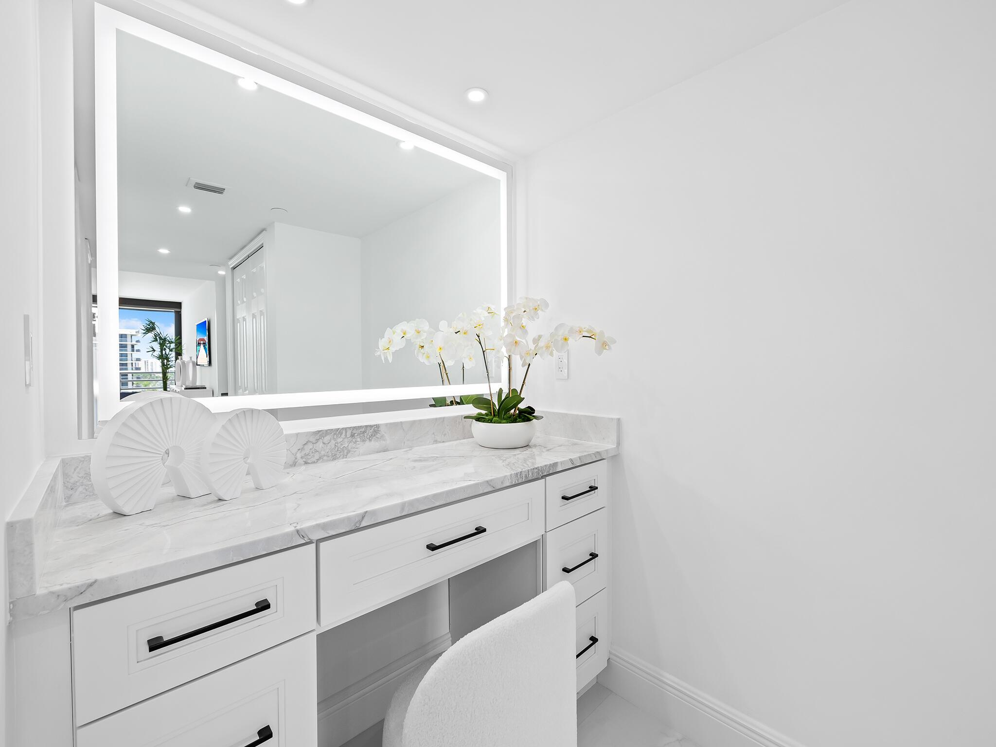 HIGHLANDS PLACE - Residential