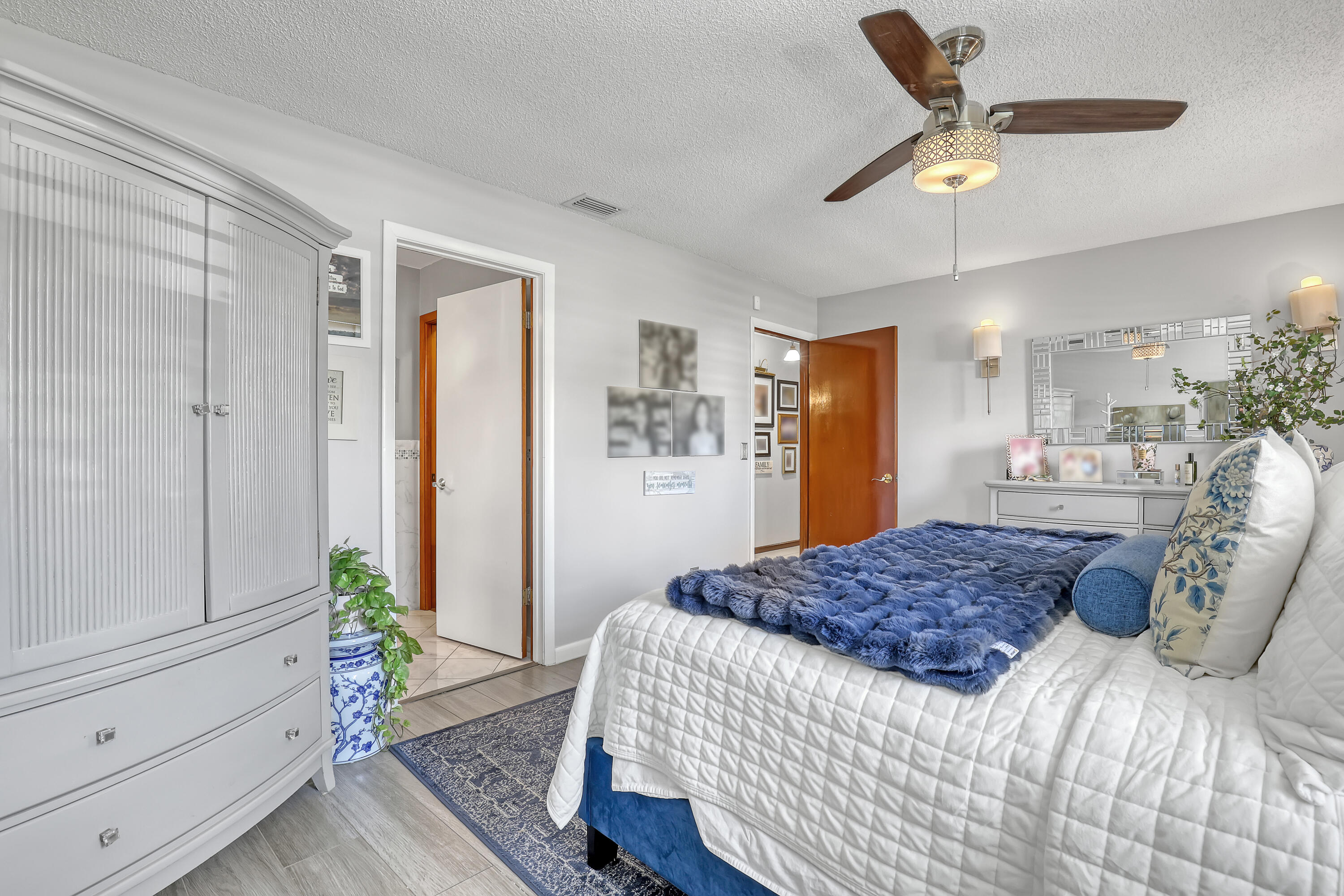 LA MANCHA - Residential