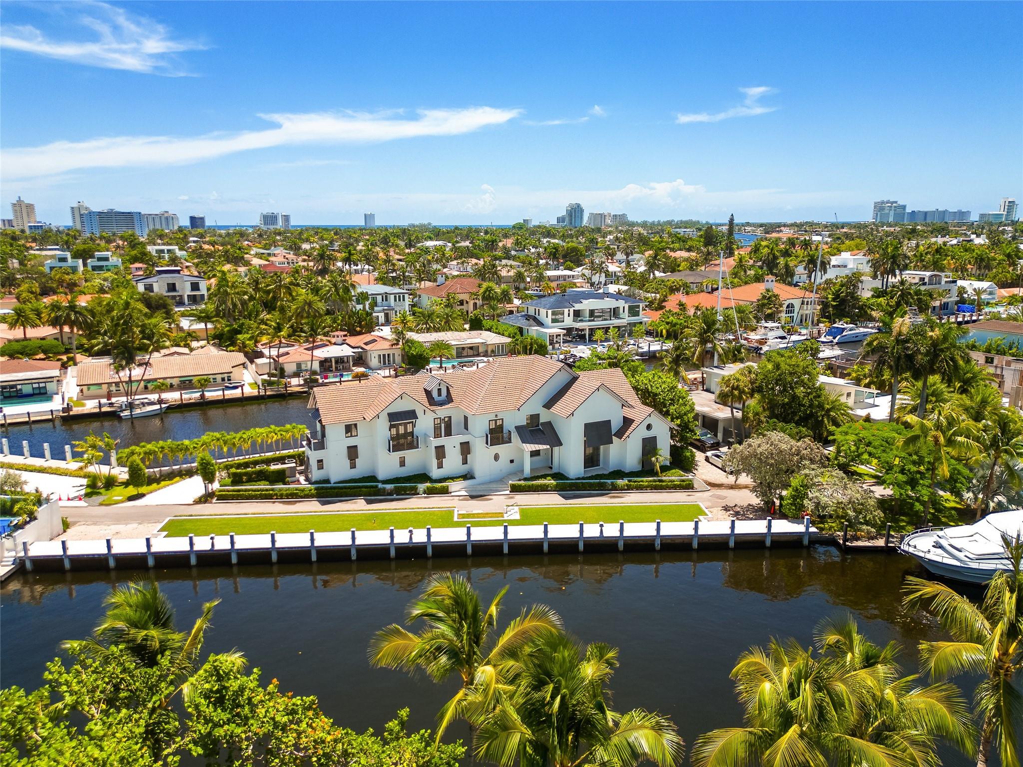 Venice 6-4 B - Residential