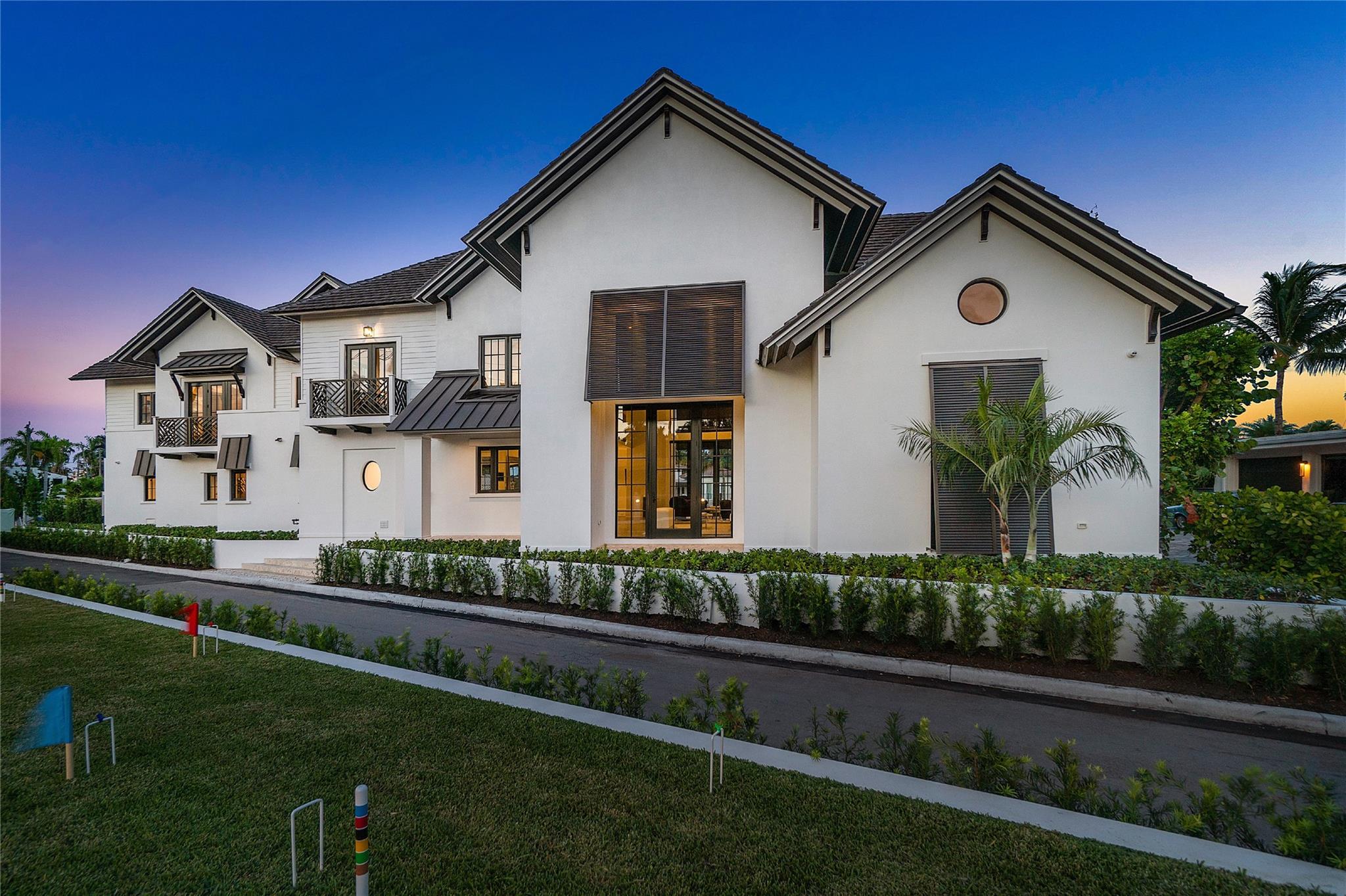 Venice 6-4 B - Residential