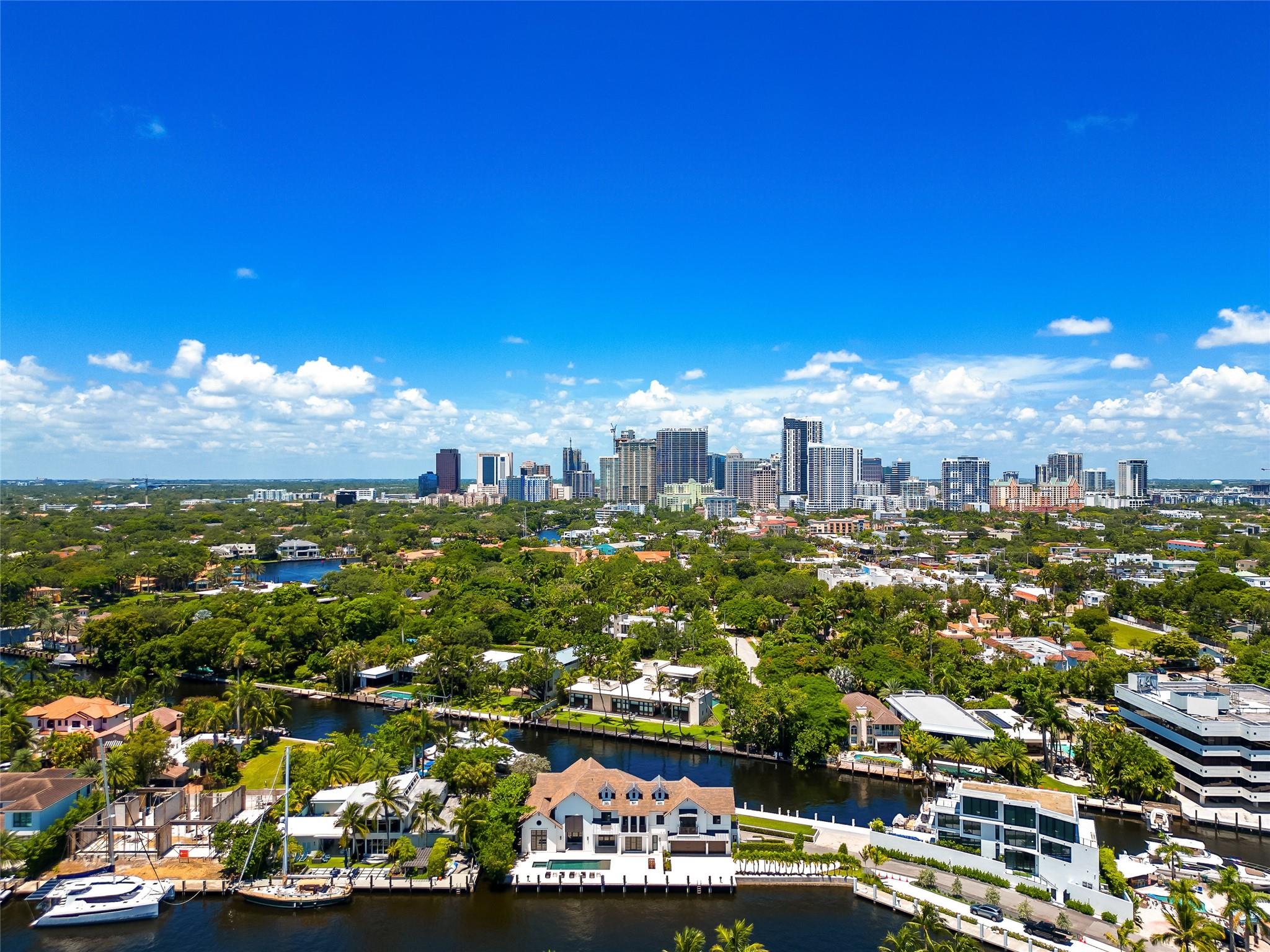 Venice 6-4 B - Residential