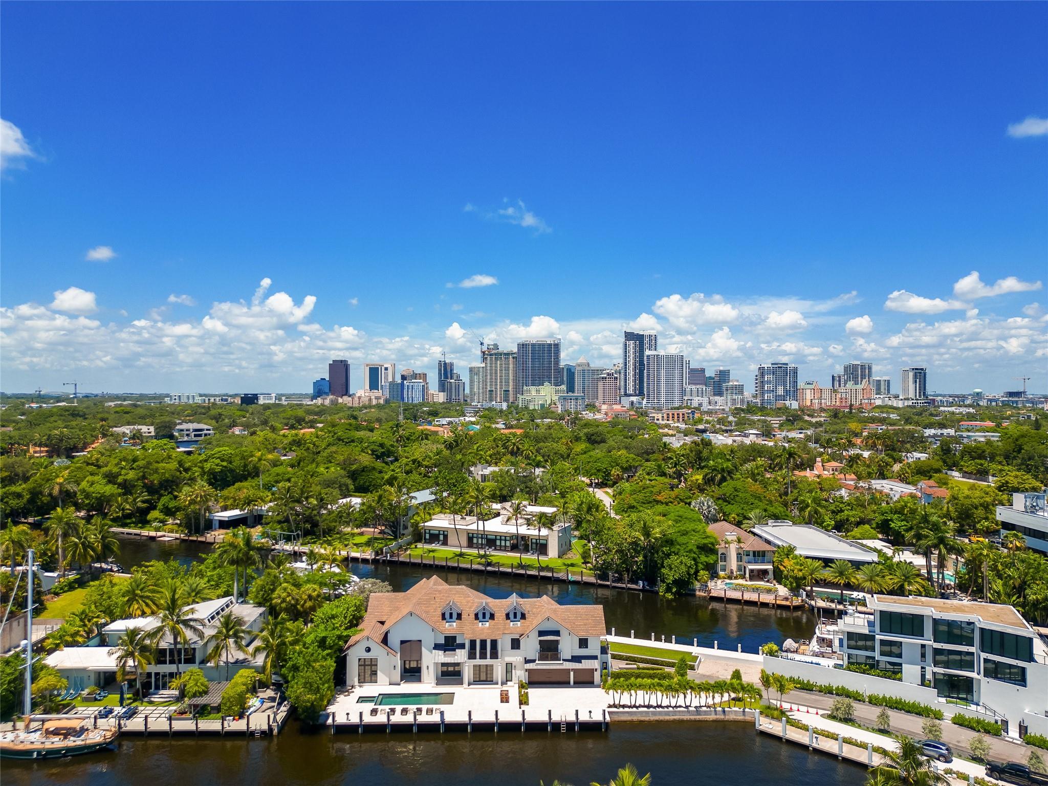 Venice 6-4 B - Residential