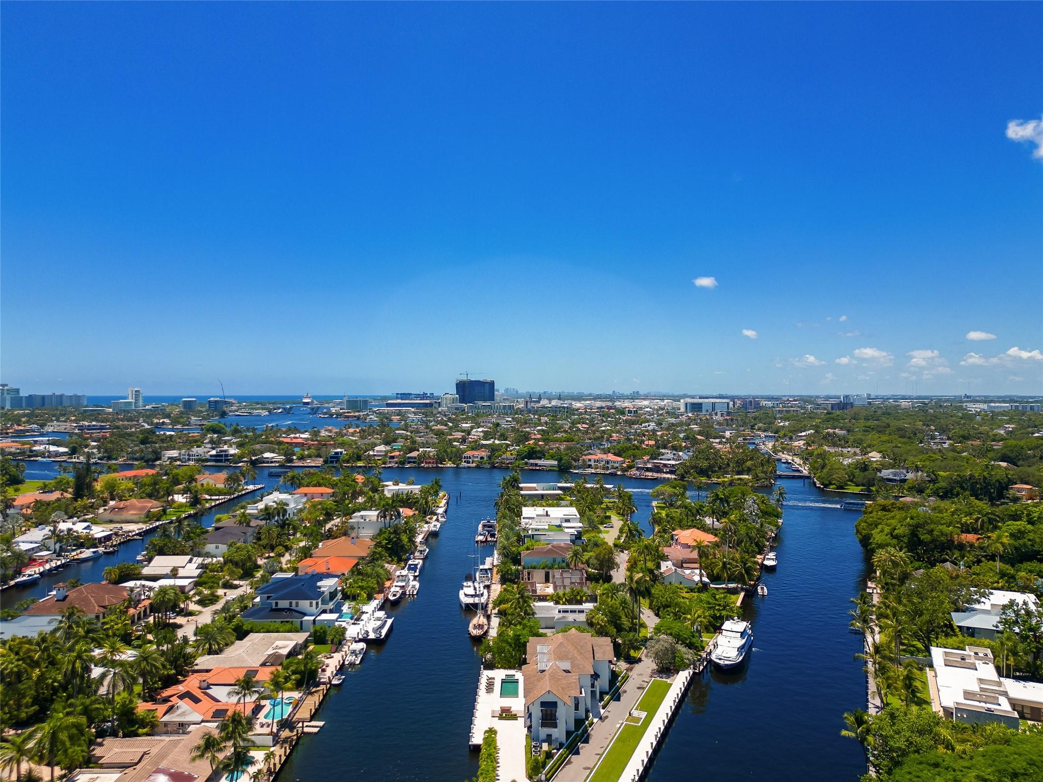 Venice 6-4 B - Residential