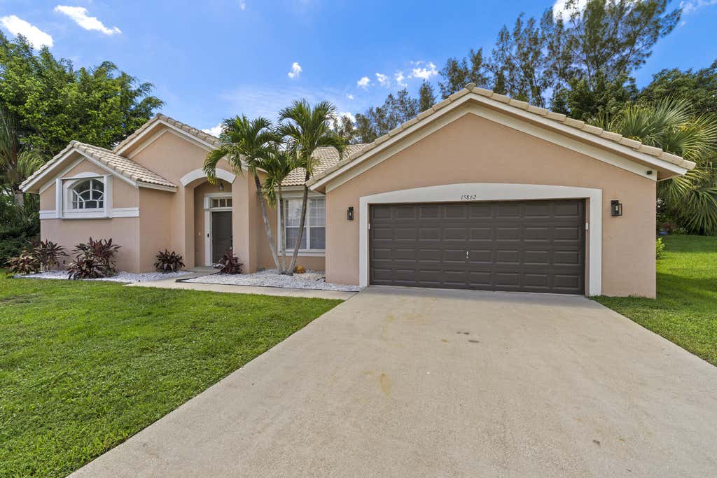 Photo of 15862 Bent Creek Road, Wellington, FL 33414 (MLS # R11109428)
