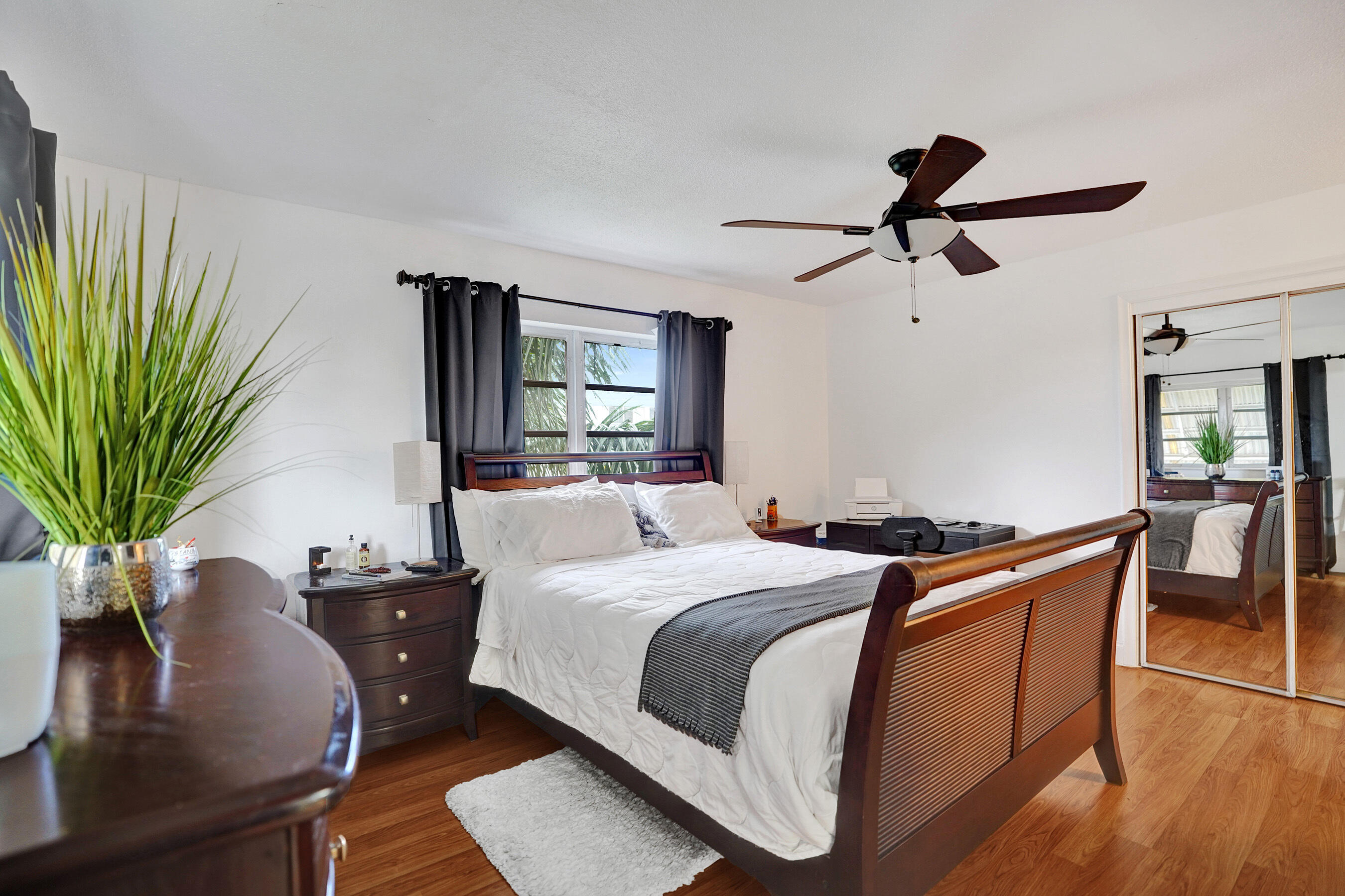 MEADOWBROOK TOWERS CONDO - Residential