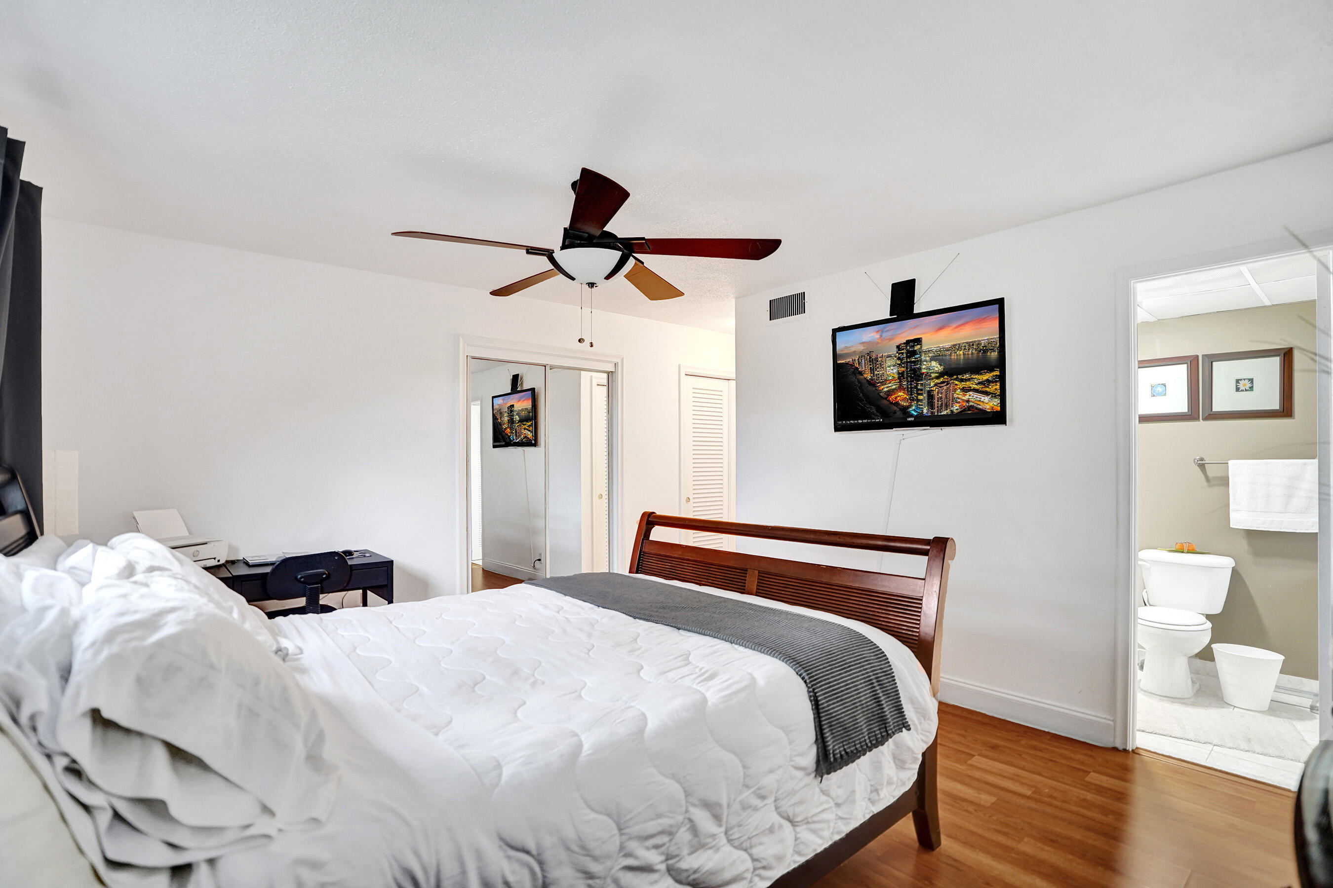 MEADOWBROOK TOWERS CONDO - Residential