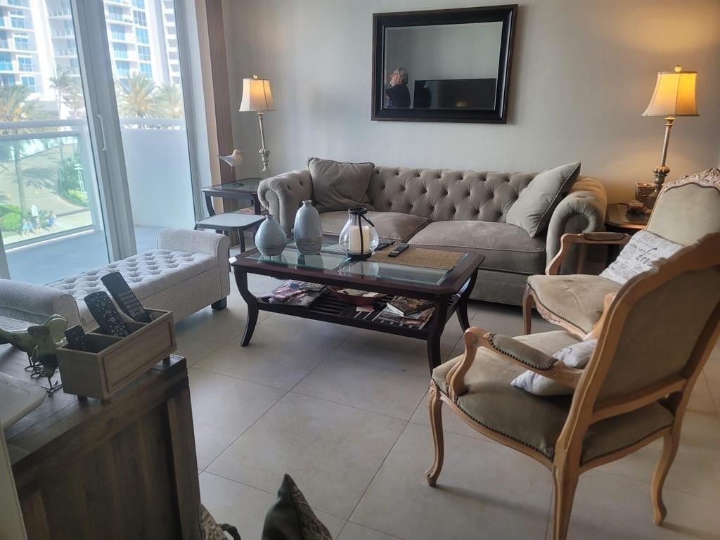3000 S Ocean Drive 302