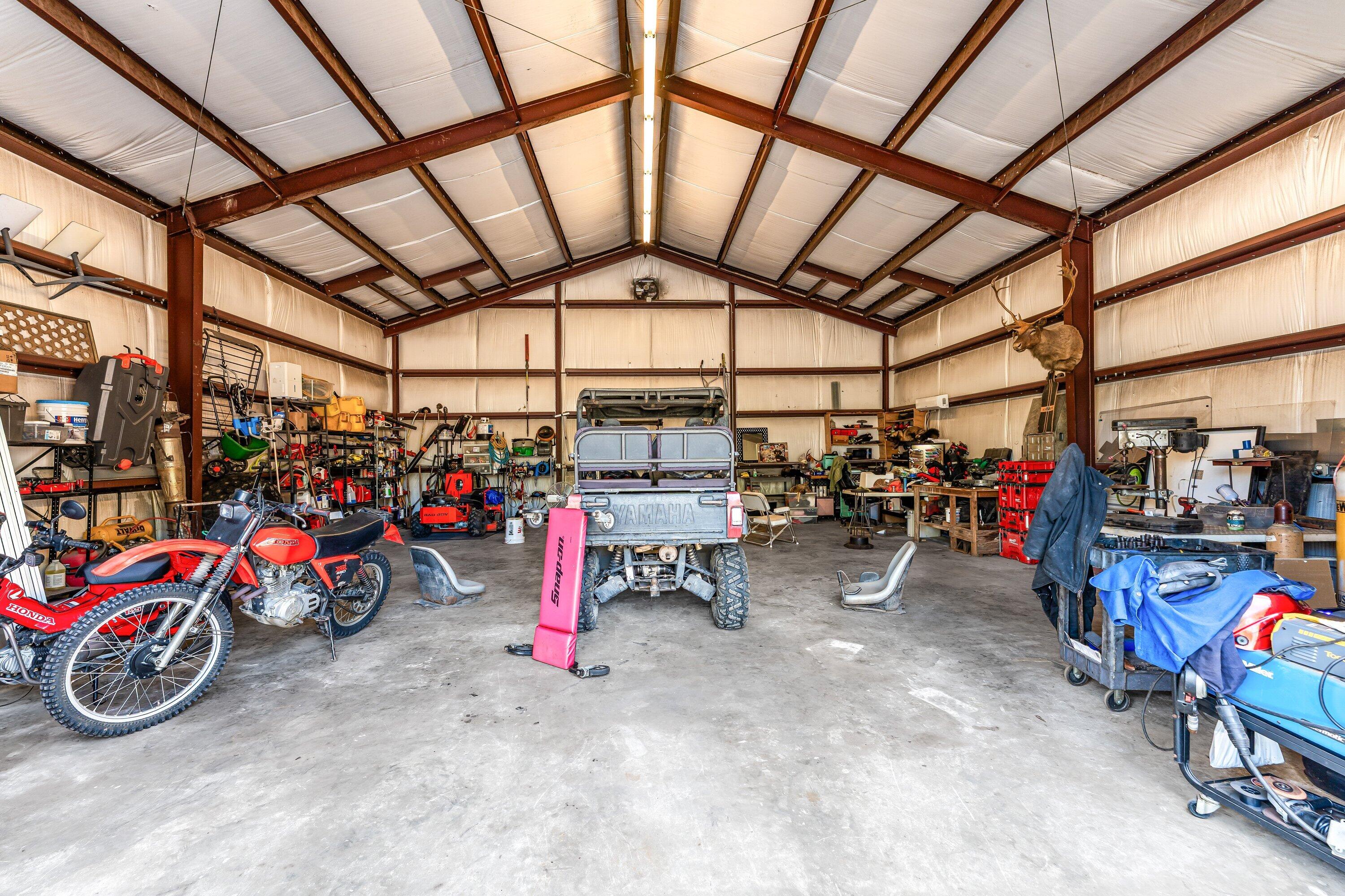 LOXAHATCHEE GROVES - Residential