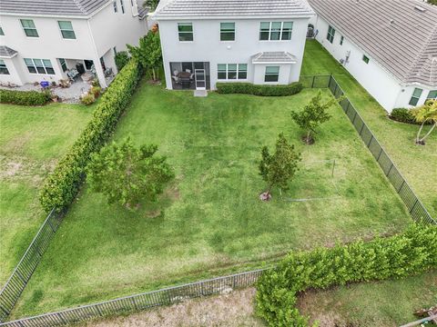 A home in Loxahatchee