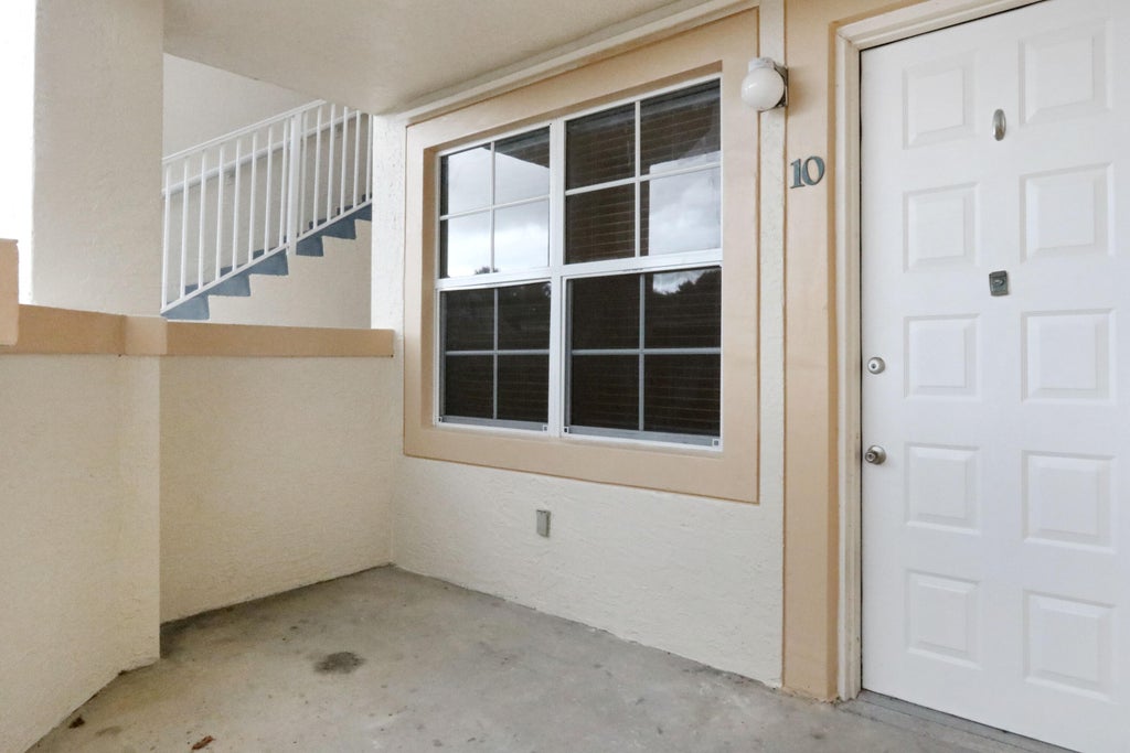 Photo of 4784 S Central Boulevard #10, Jupiter, FL 33458 (MLS # R11116935)