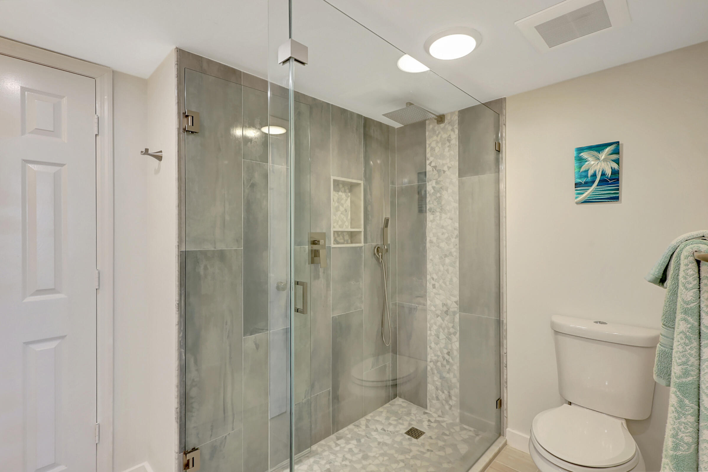 BRYN MAWR OCEAN TOWERS, A CONDOMINIUM - Residential