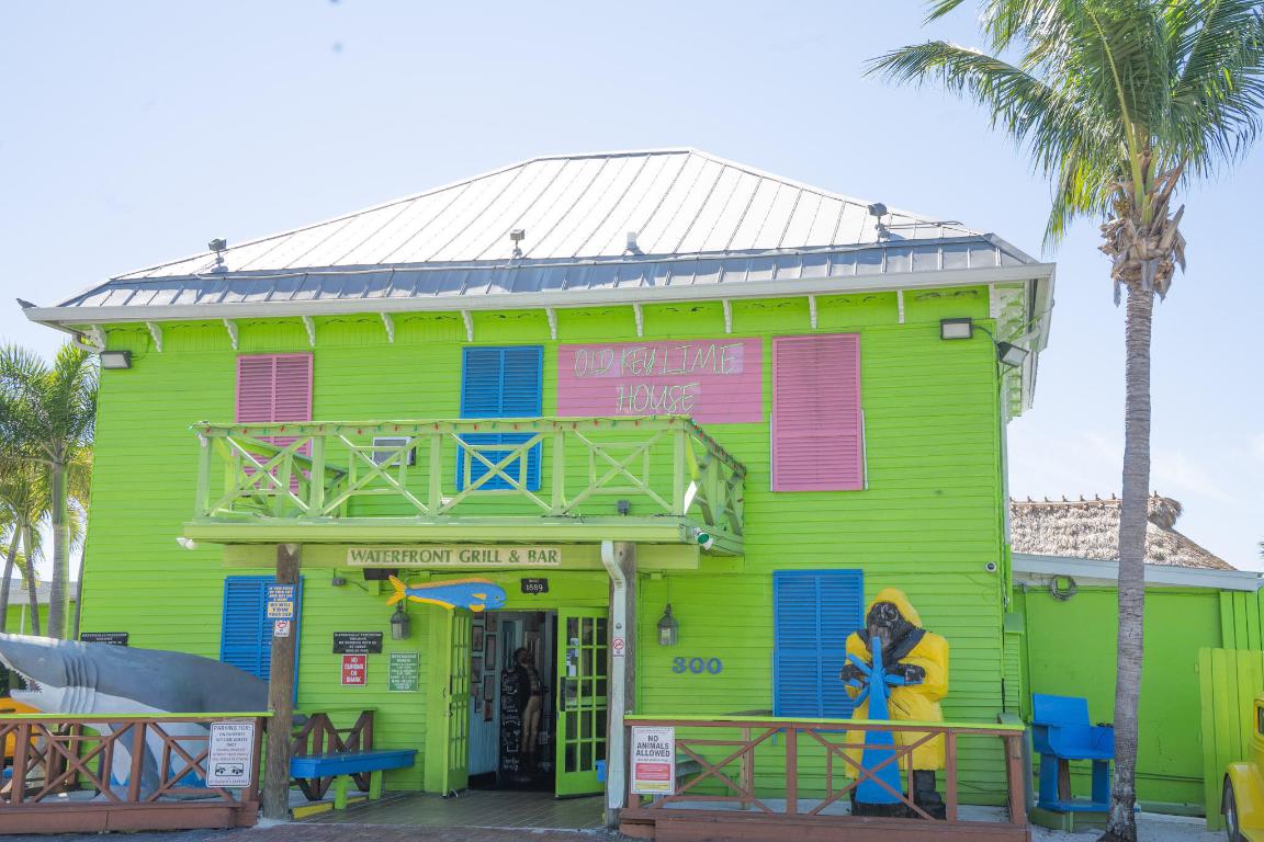 Olde Village Pointe Condominium - Residential Lease