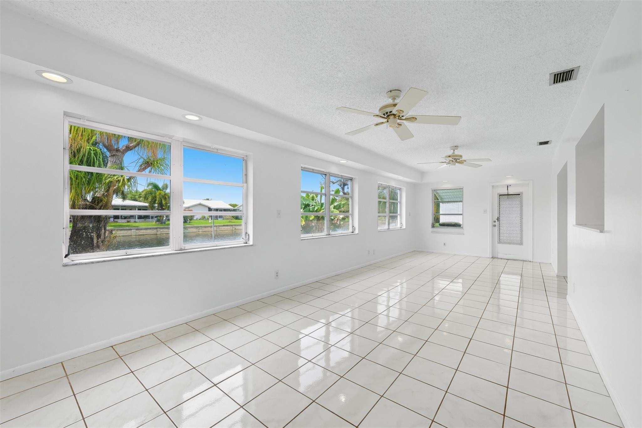 Mainlands Of Tamarac Lake - Residential