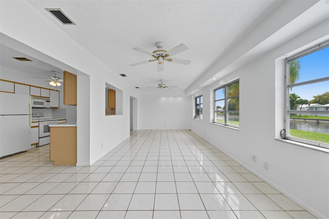 Mainlands Of Tamarac Lake - Residential