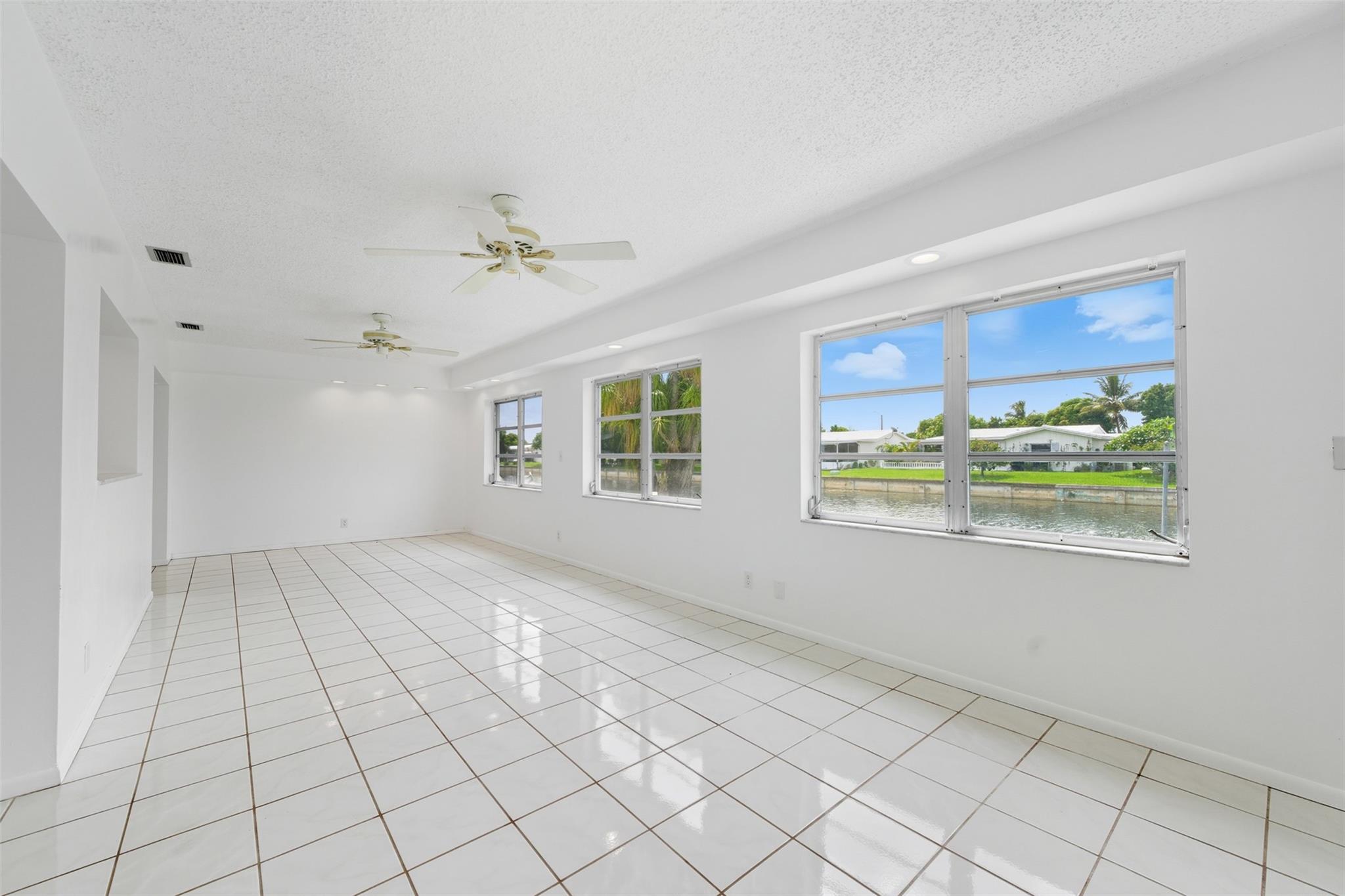 Mainlands Of Tamarac Lake - Residential