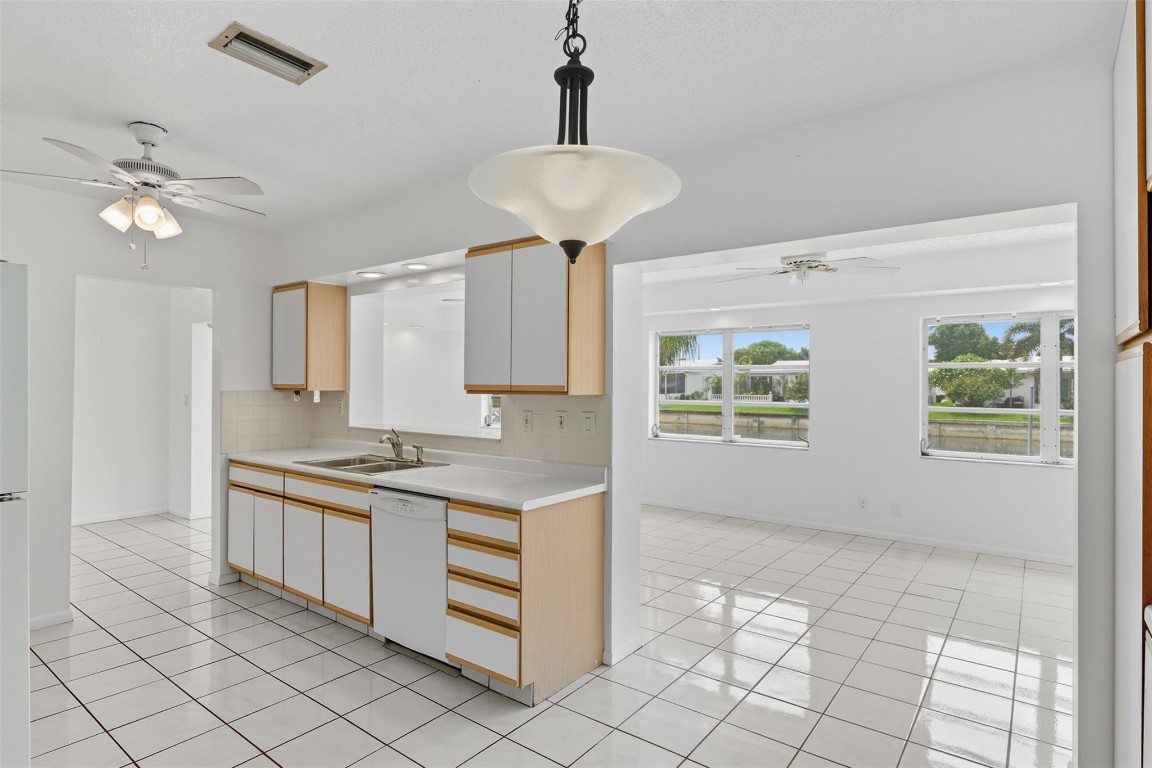 Mainlands Of Tamarac Lake - Residential