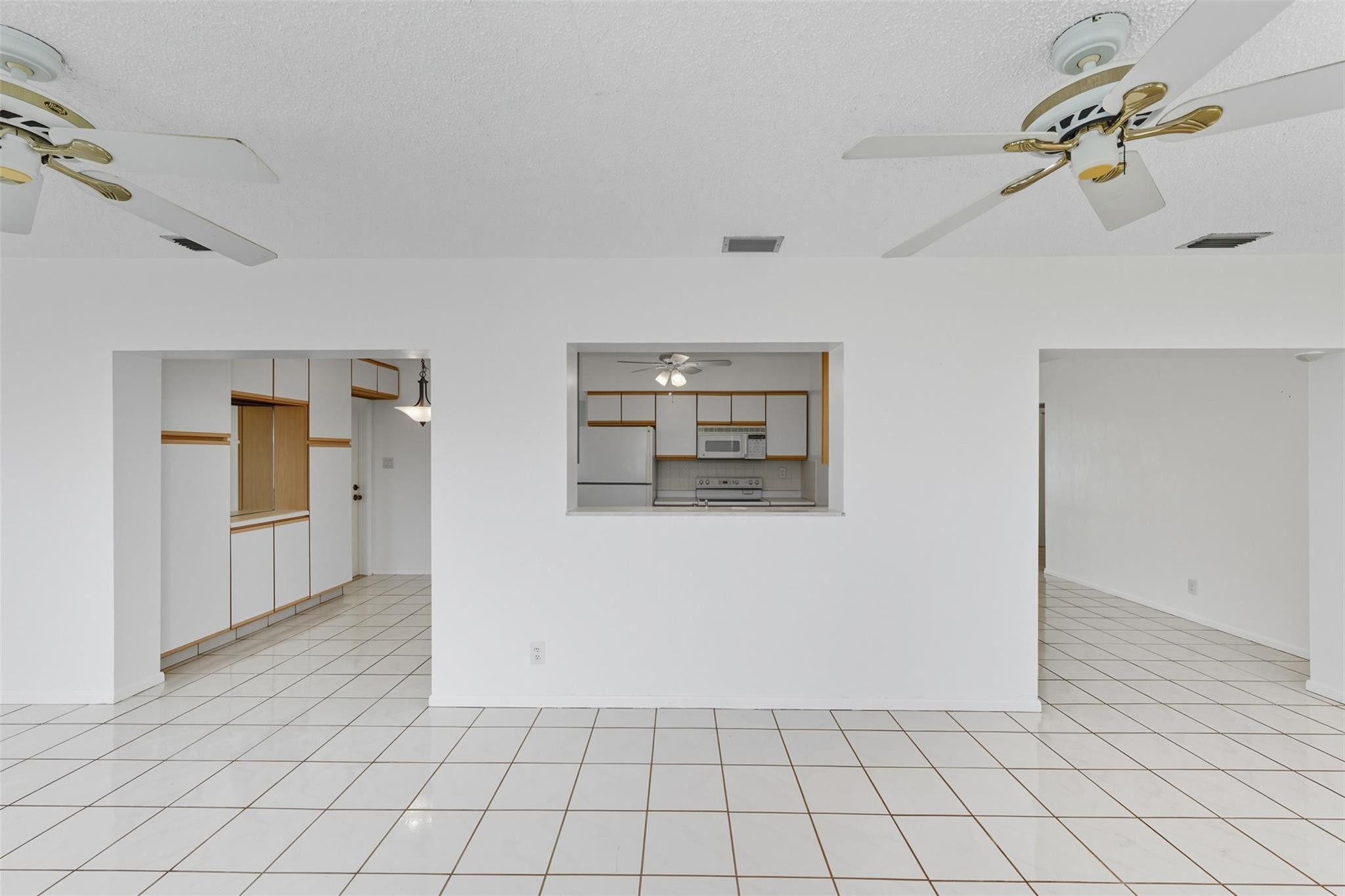 Mainlands Of Tamarac Lake - Residential